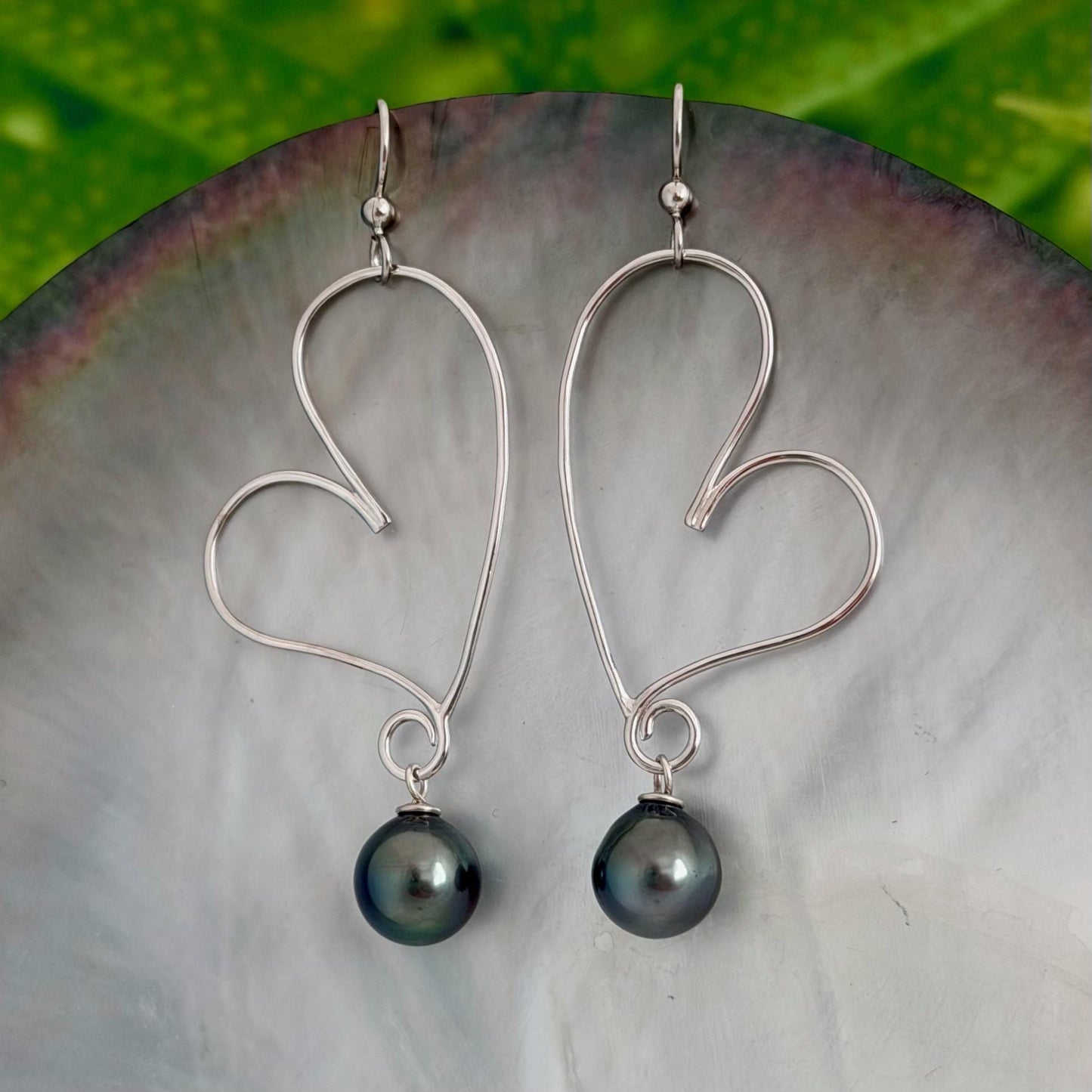 Tahitian Pearl Heart Earrings: Sterling silver Dangle Earrings