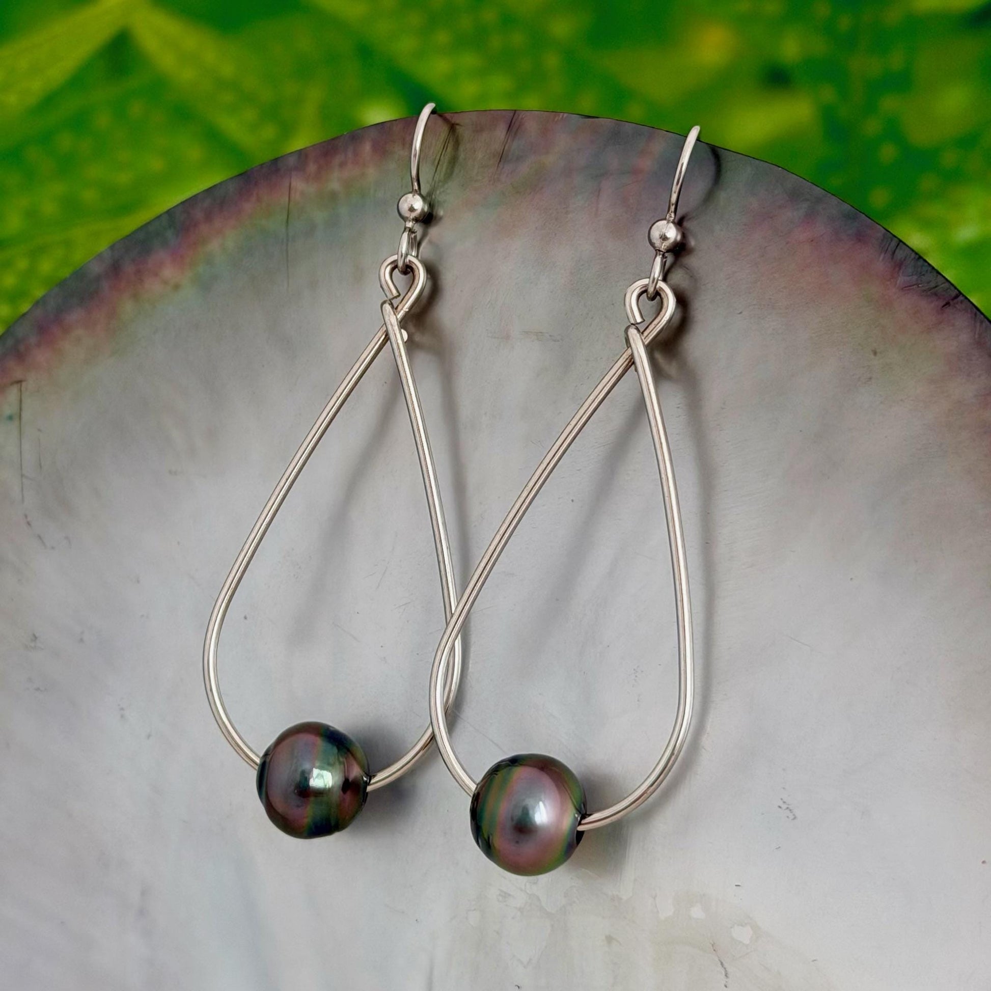 Tahitian Pearl Earrings – Sterling silver Teardrop Hoop • everyday jewelry