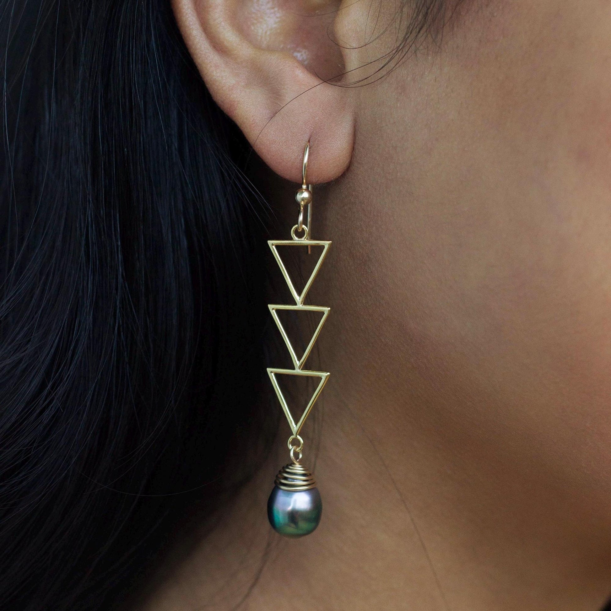 triple triangle dangle earrings with tahitian black pearl