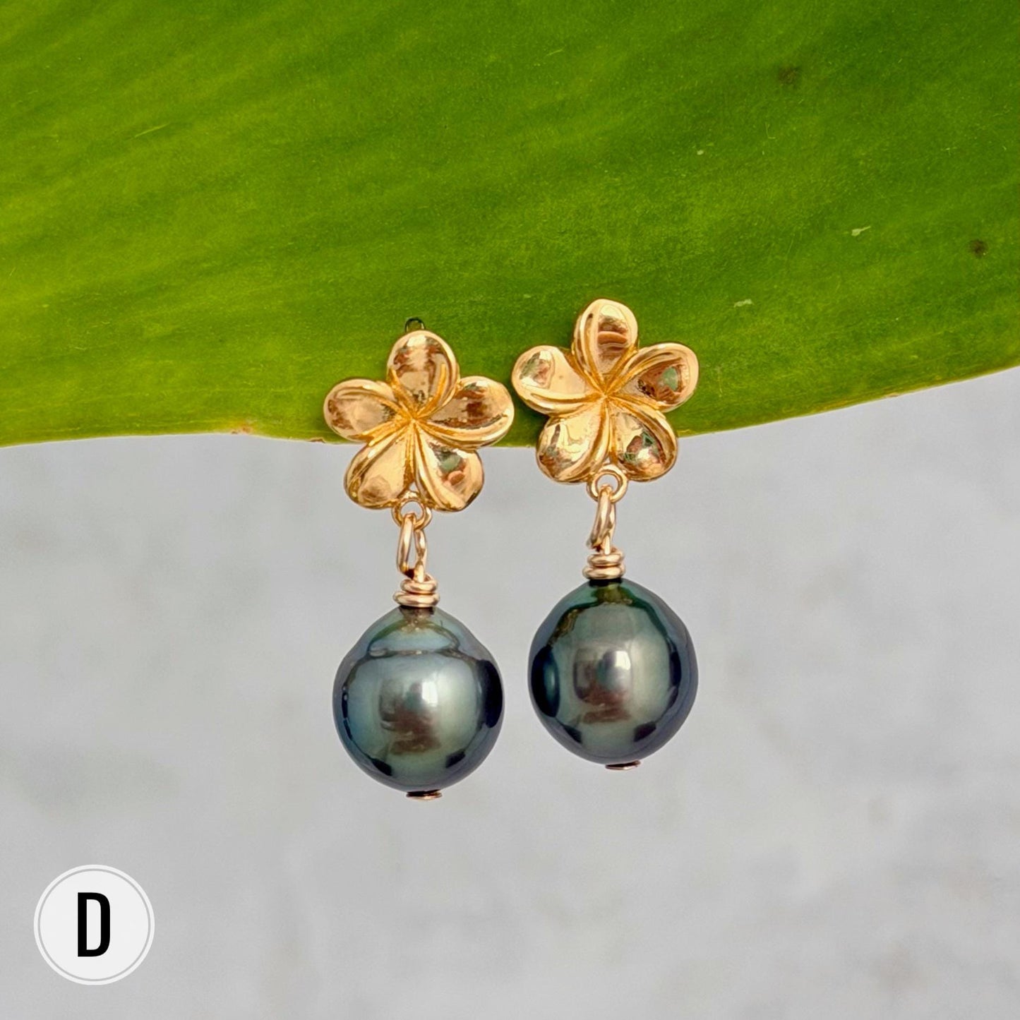 DOORBUSTER flower Earrings • Tiare, Plumeria, kalo, Naupaka, Ulu