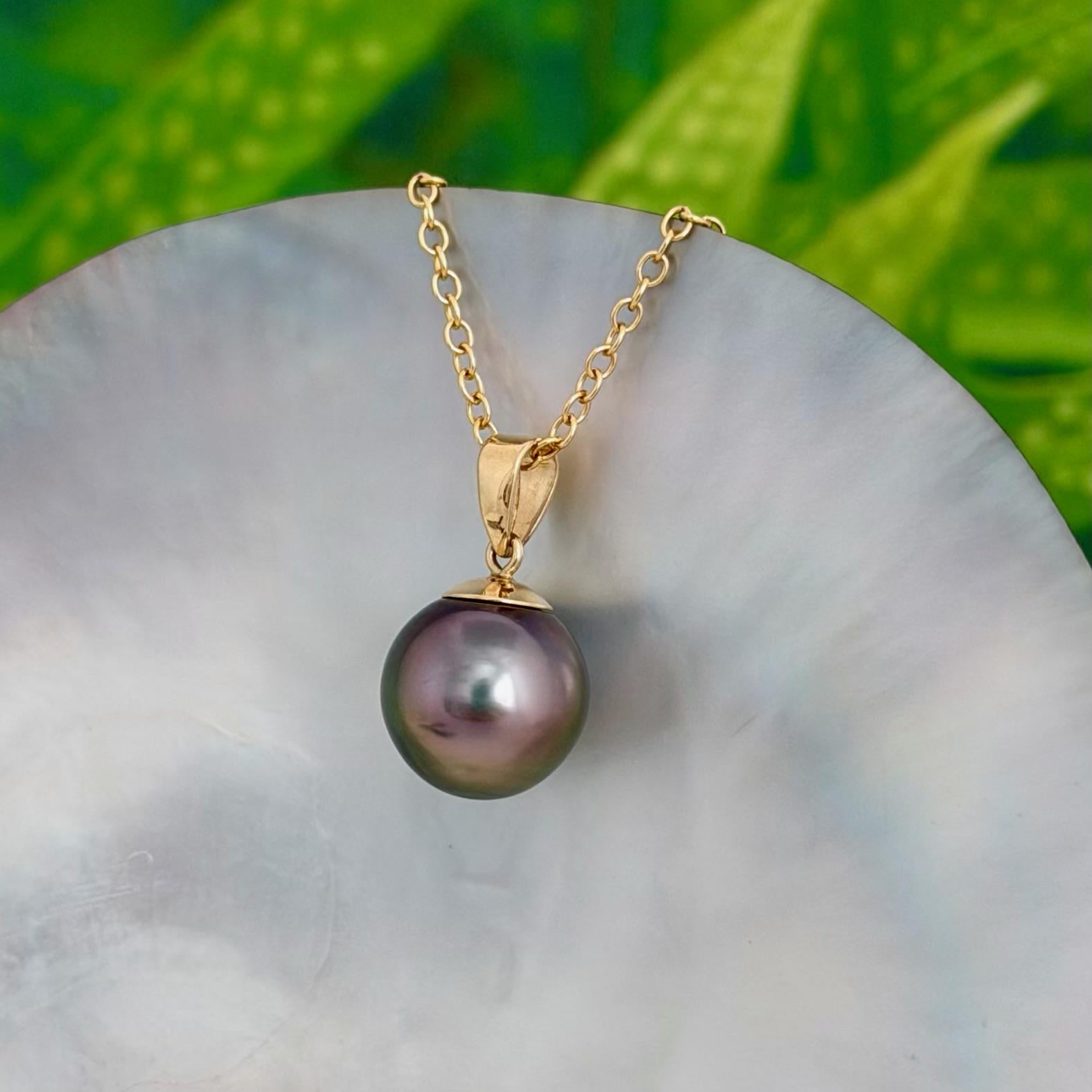 11mm Peacock lavender Green Pink Tahitian Pearl Pendant: Solid Gold • Minimalist Necklace, Colorful Overtone