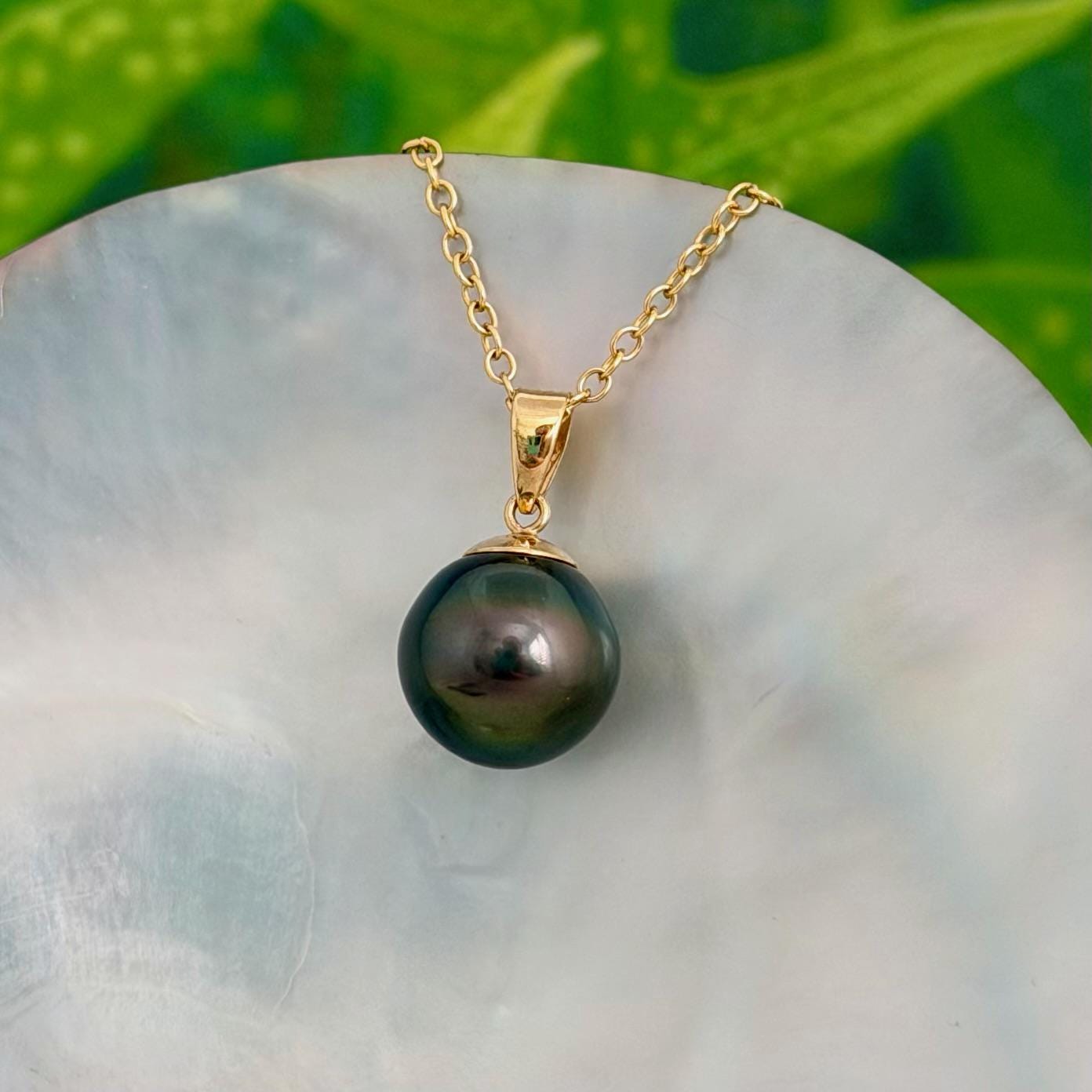 11.5mm Peacock Tahitian Pearl Pendant: Solid Gold • Minimalist Necklace, Green color