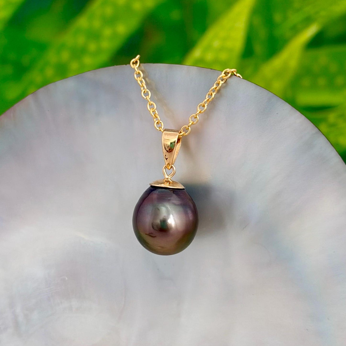 11.1mm Pink Tahitian Pearl Pendant: Solid Gold • Minimalist Necklace, Colorful Overtone