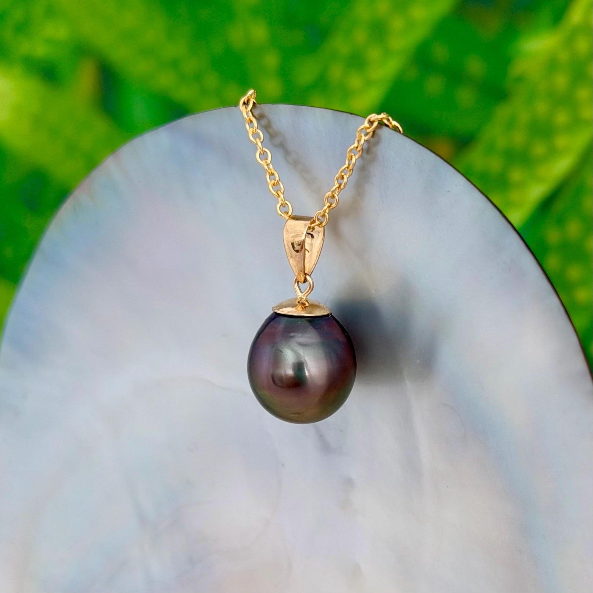 11.1mm Pink Tahitian Pearl Pendant: Solid Gold • Minimalist Necklace, Colorful Overtone