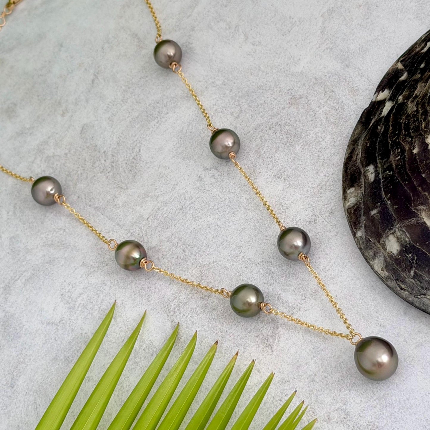 Tahitian pearl necklace • Linked pearls with drop Pistachio pendant • Handmade in Hawaii jewelry