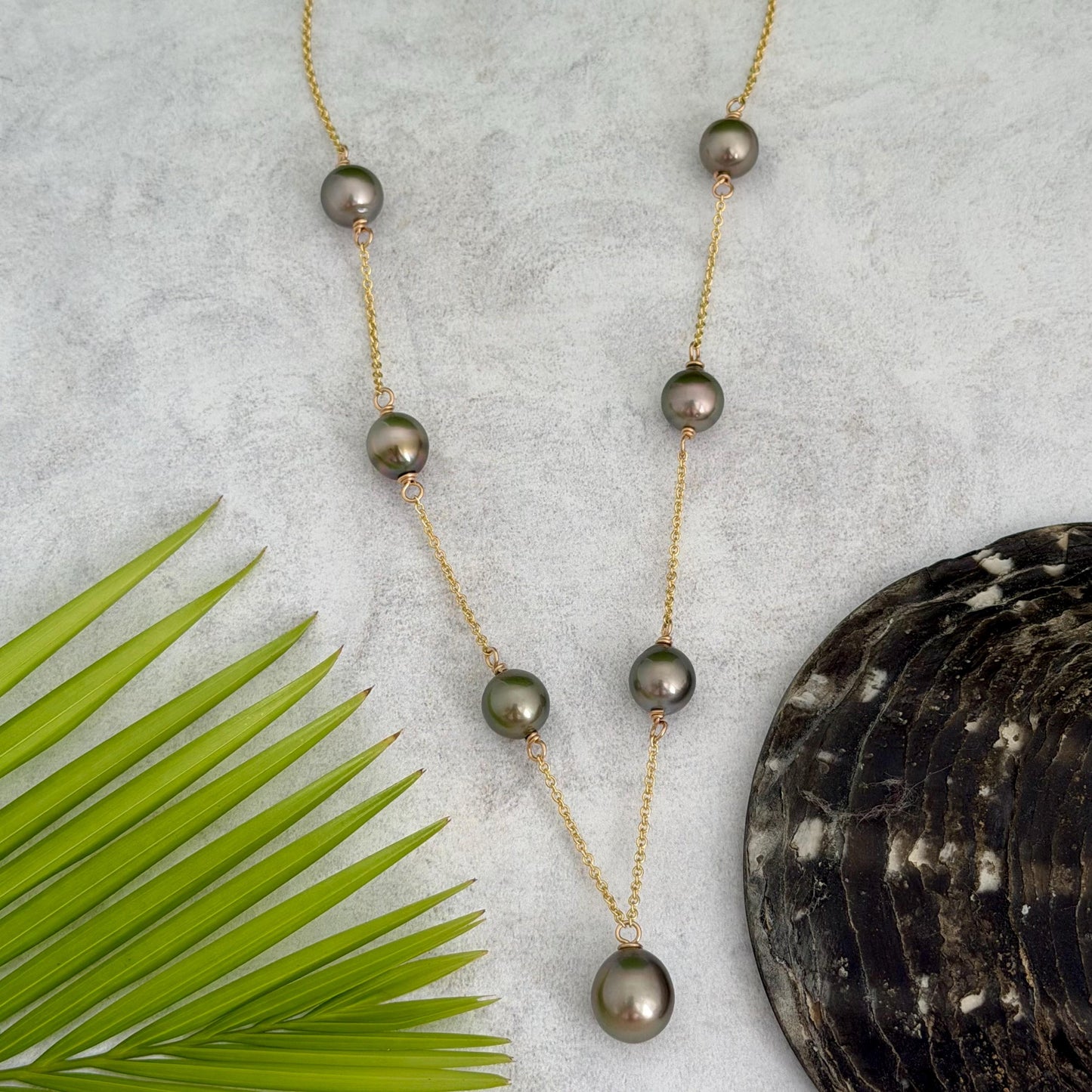 Tahitian pearl necklace • Linked pearls with drop Pistachio pendant • Handmade in Hawaii jewelry