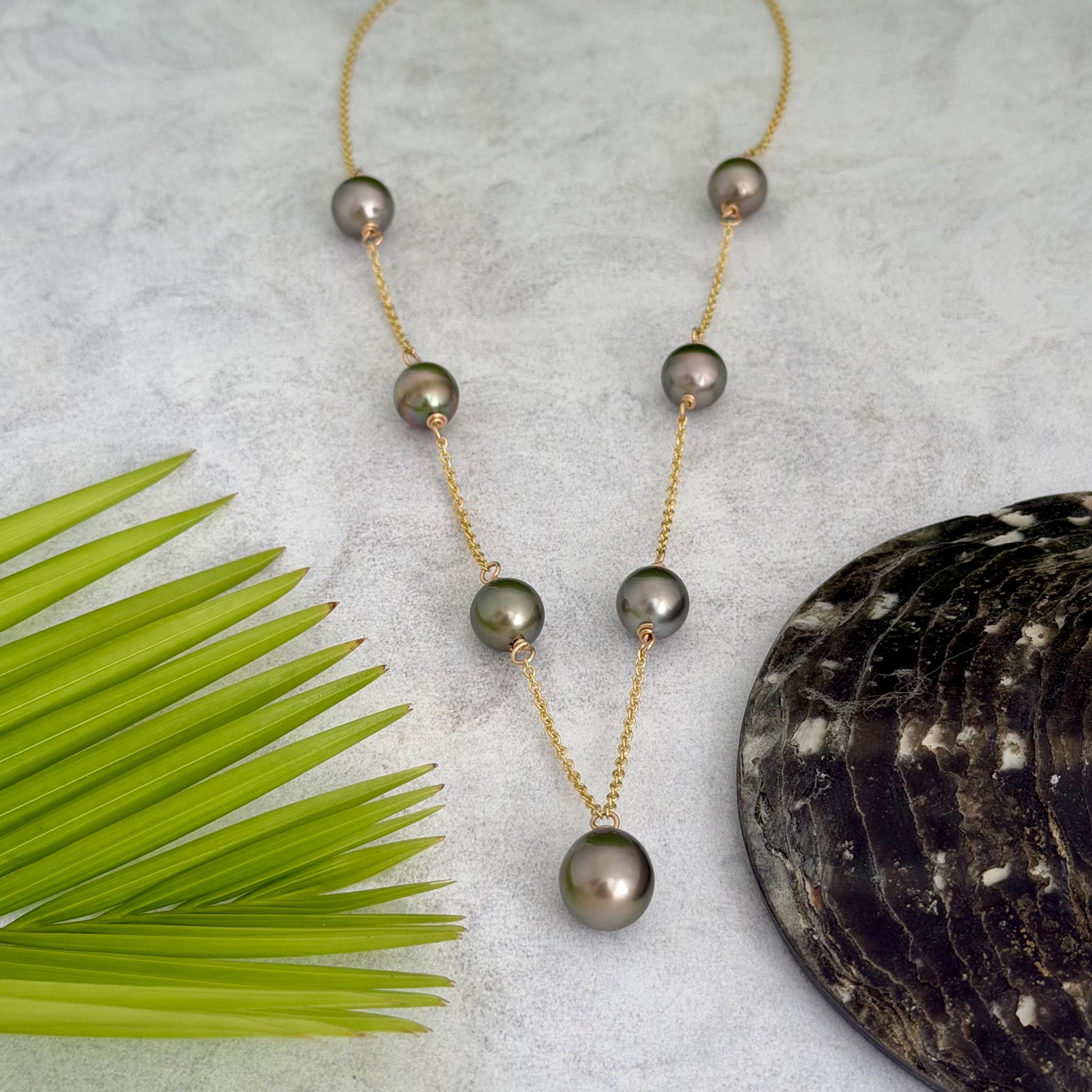 Tahitian pearl necklace • Linked pearls with drop Pistachio pendant • Handmade in Hawaii jewelry