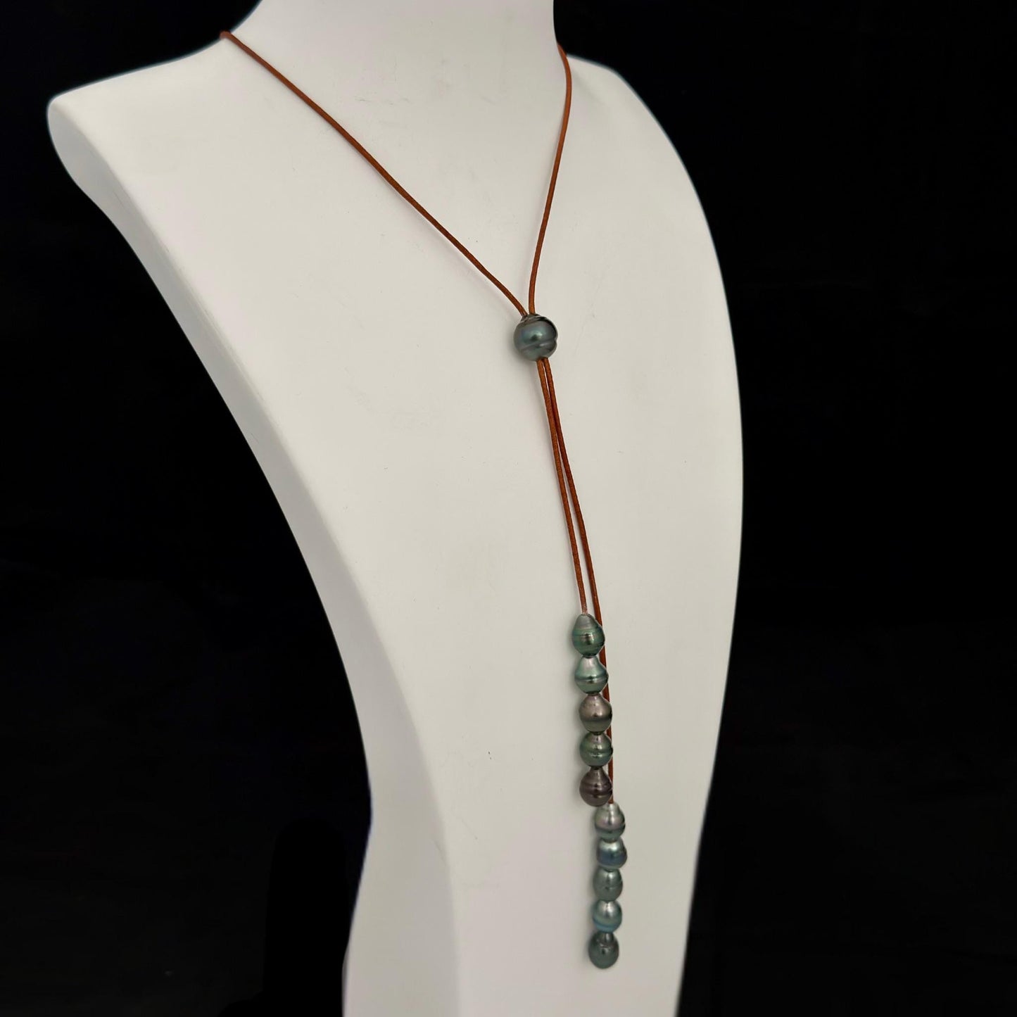 Tahitian Pearl Leather necklace • Long natural jewelry