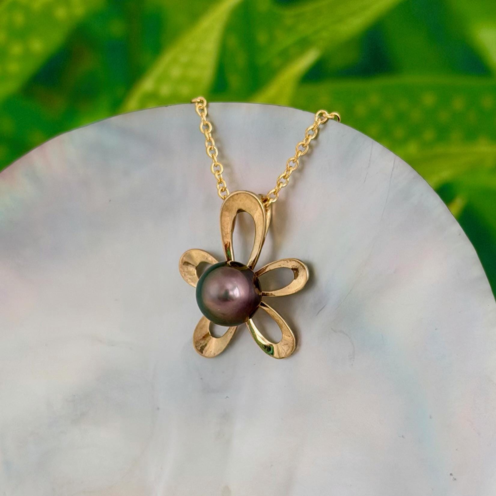 Tahitian Pearl Pendant – 14k Gold vermeil Flower Design • Peacock Pink Purple Green