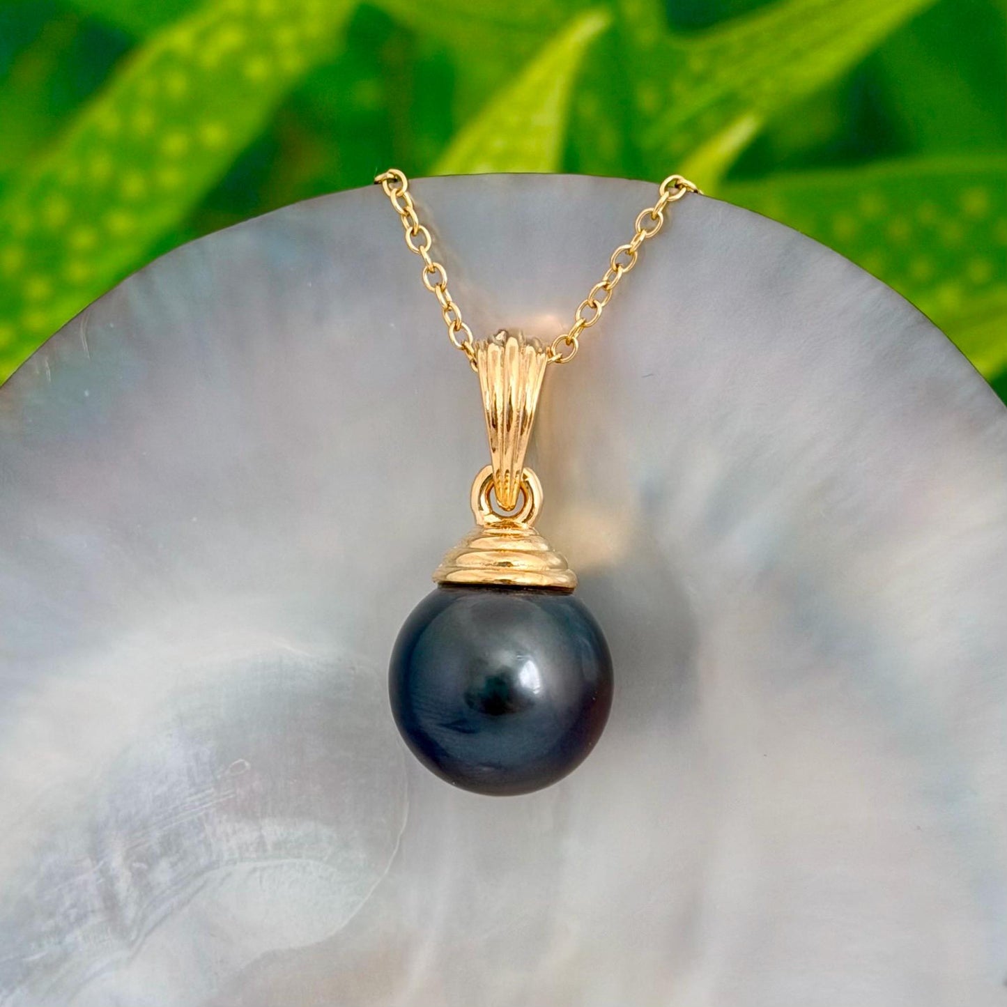 Large Tahitian Pearl Pendant • Gold plated jewelry