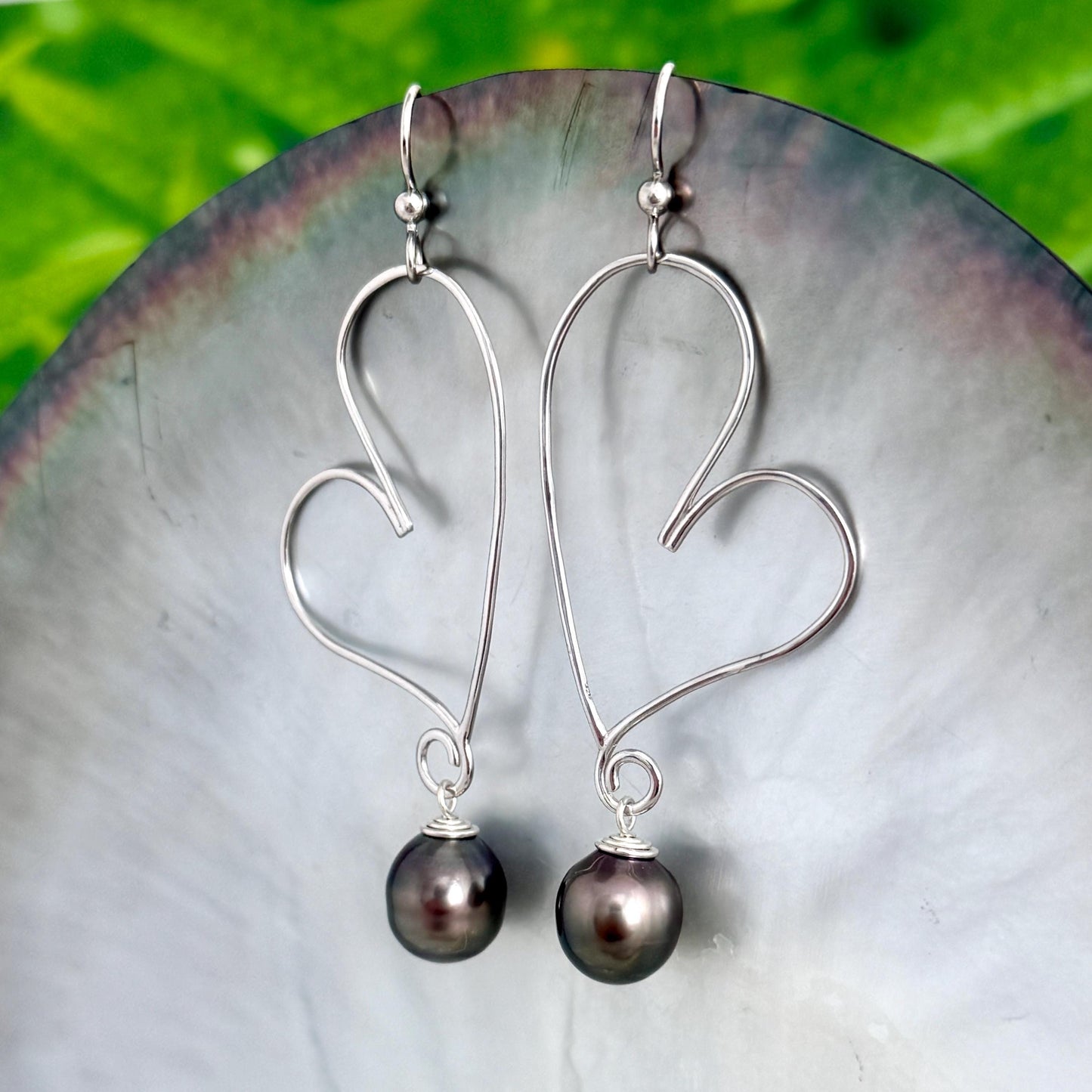 Tahitian Pearl Heart Earrings: Sterling silver Dangle Earrings