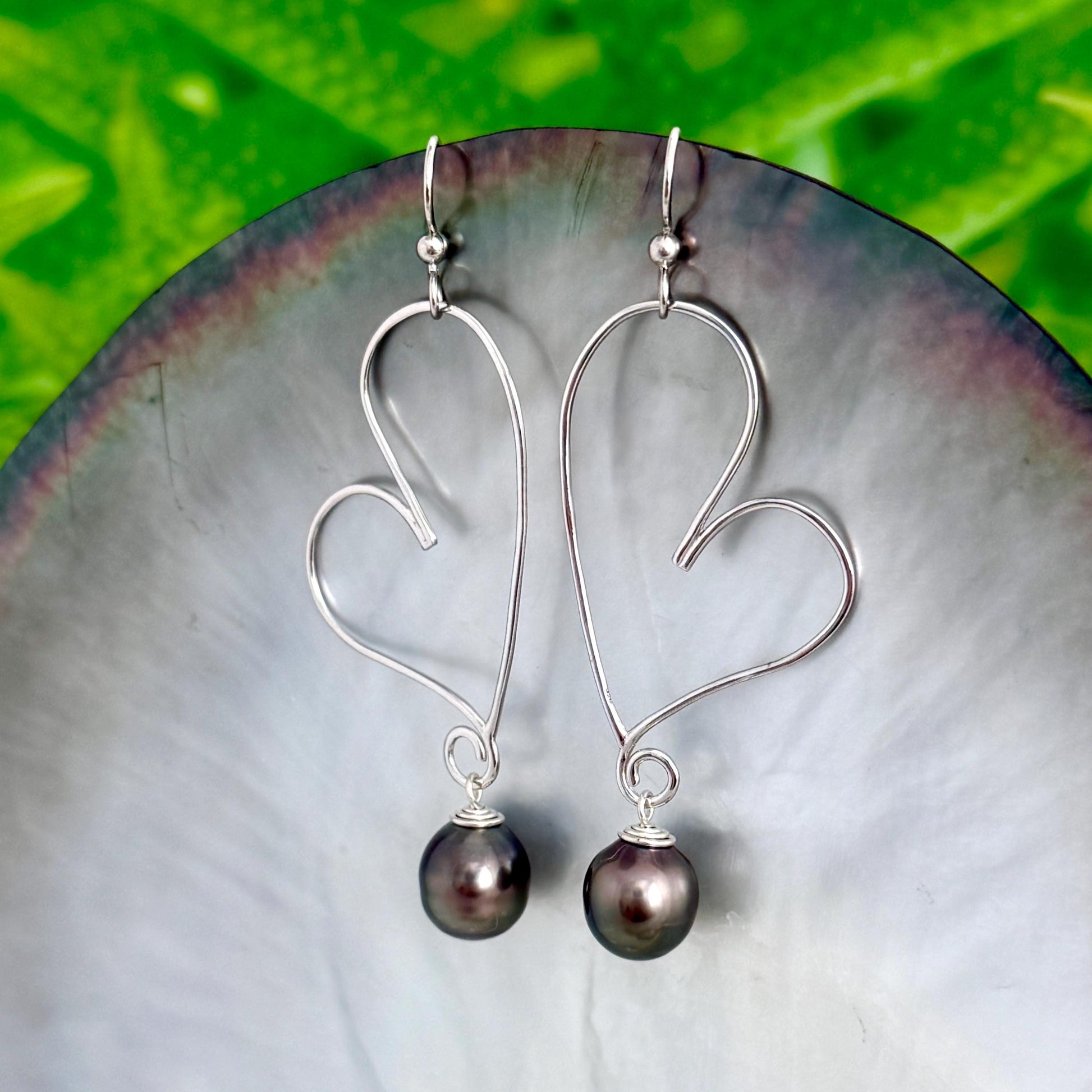 Tahitian Pearl Heart Earrings: Sterling silver Dangle Earrings