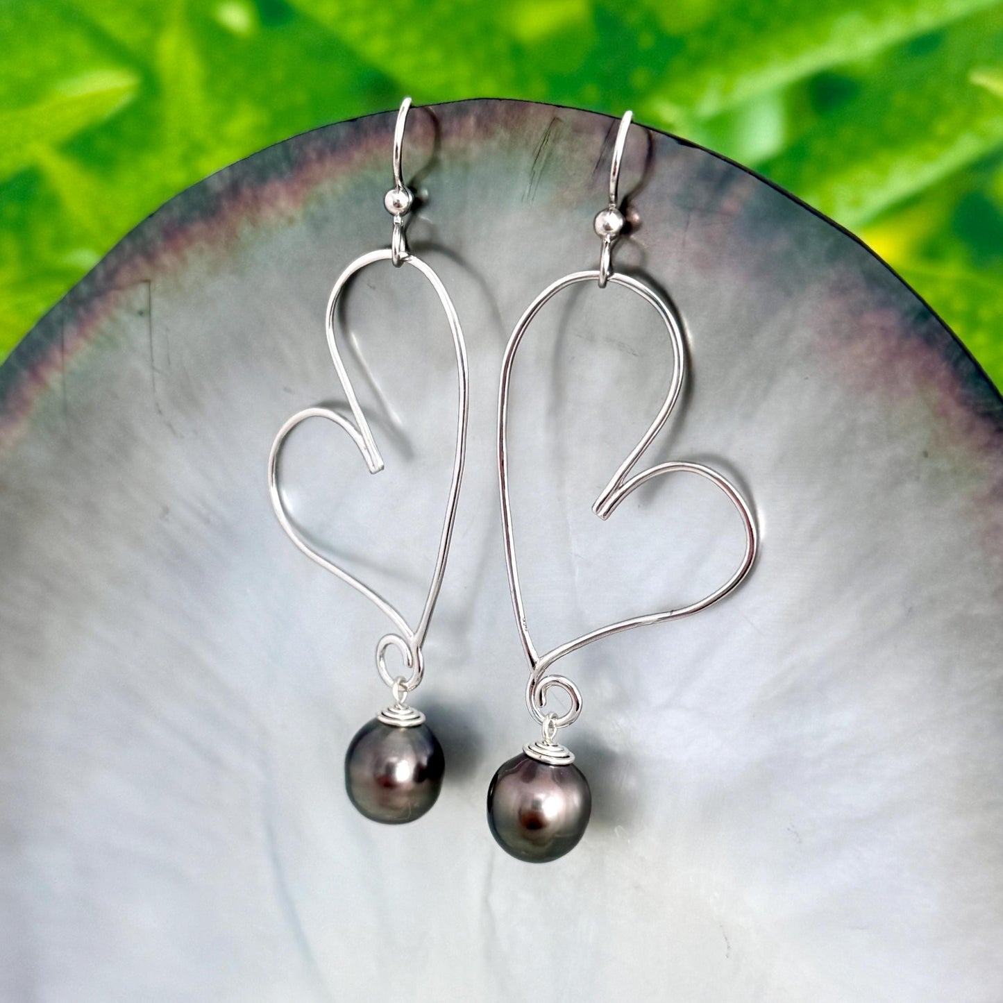Tahitian Pearl Heart Earrings: Sterling silver Dangle Earrings