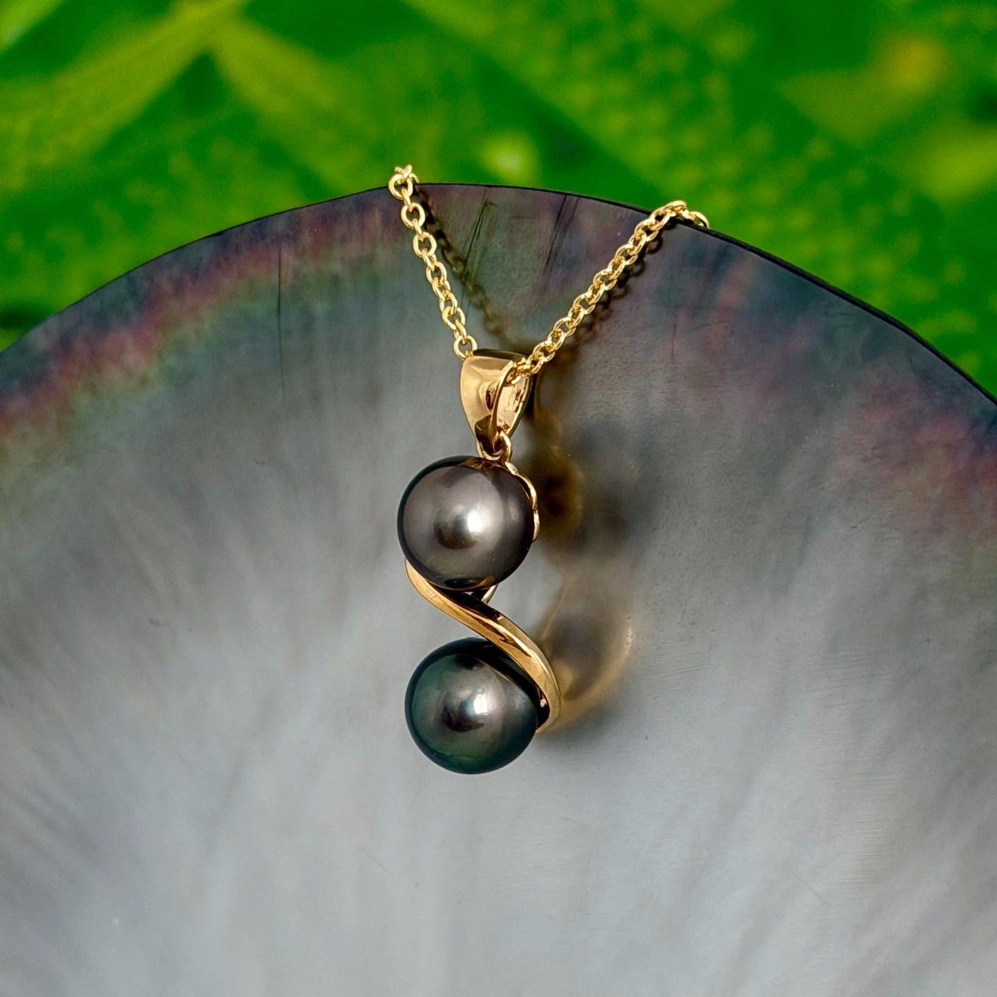 Tahitian Pearl pendant • Pink, Green color • RARE Jewelry • 14k Gold plated