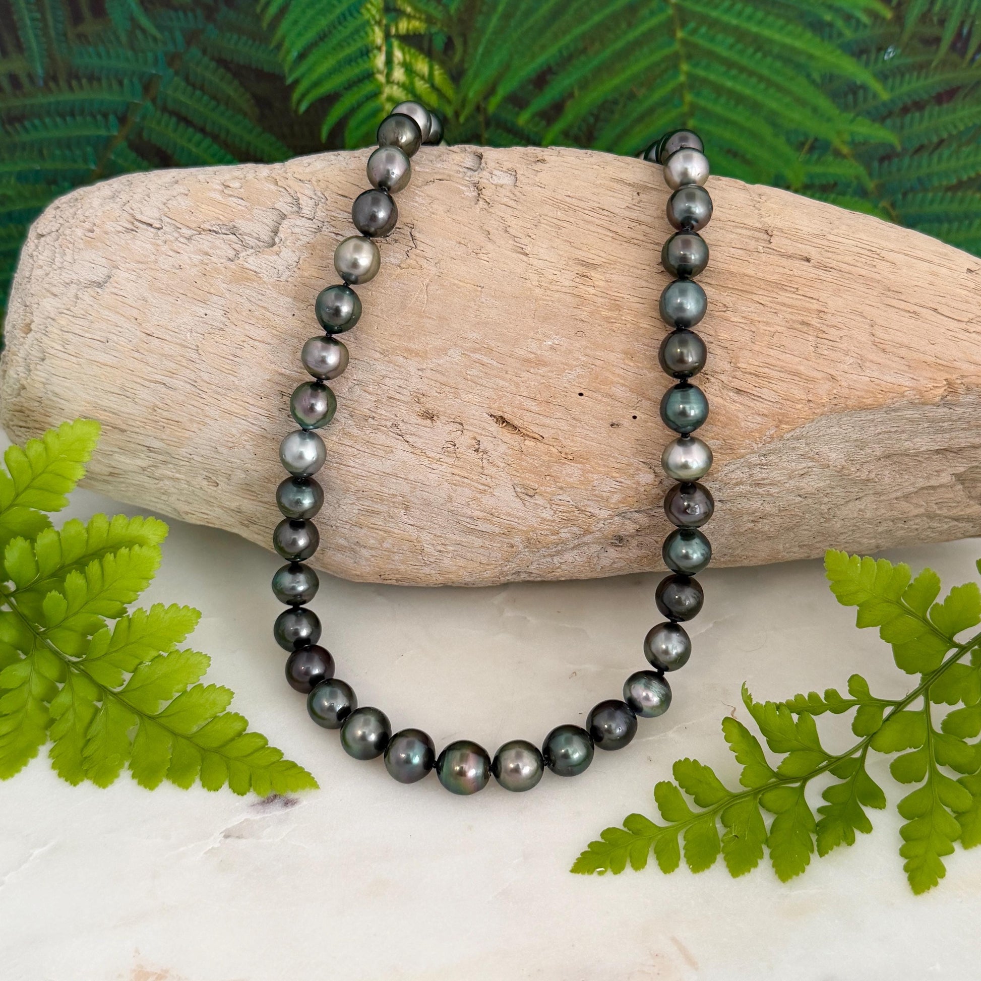 Tahitian Pearl Necklace • Dark Multicolor Strand • Handmade in Hawaii Jewelry • Luxurious Choker