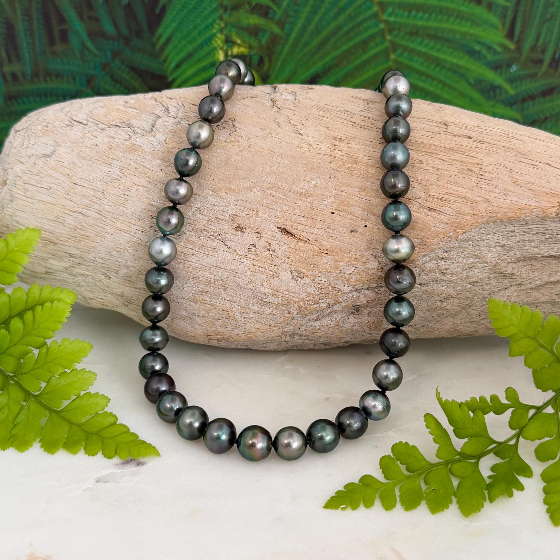 Tahitian Pearl Necklace • Dark Multicolor Strand • Handmade in Hawaii Jewelry • Luxurious Choker