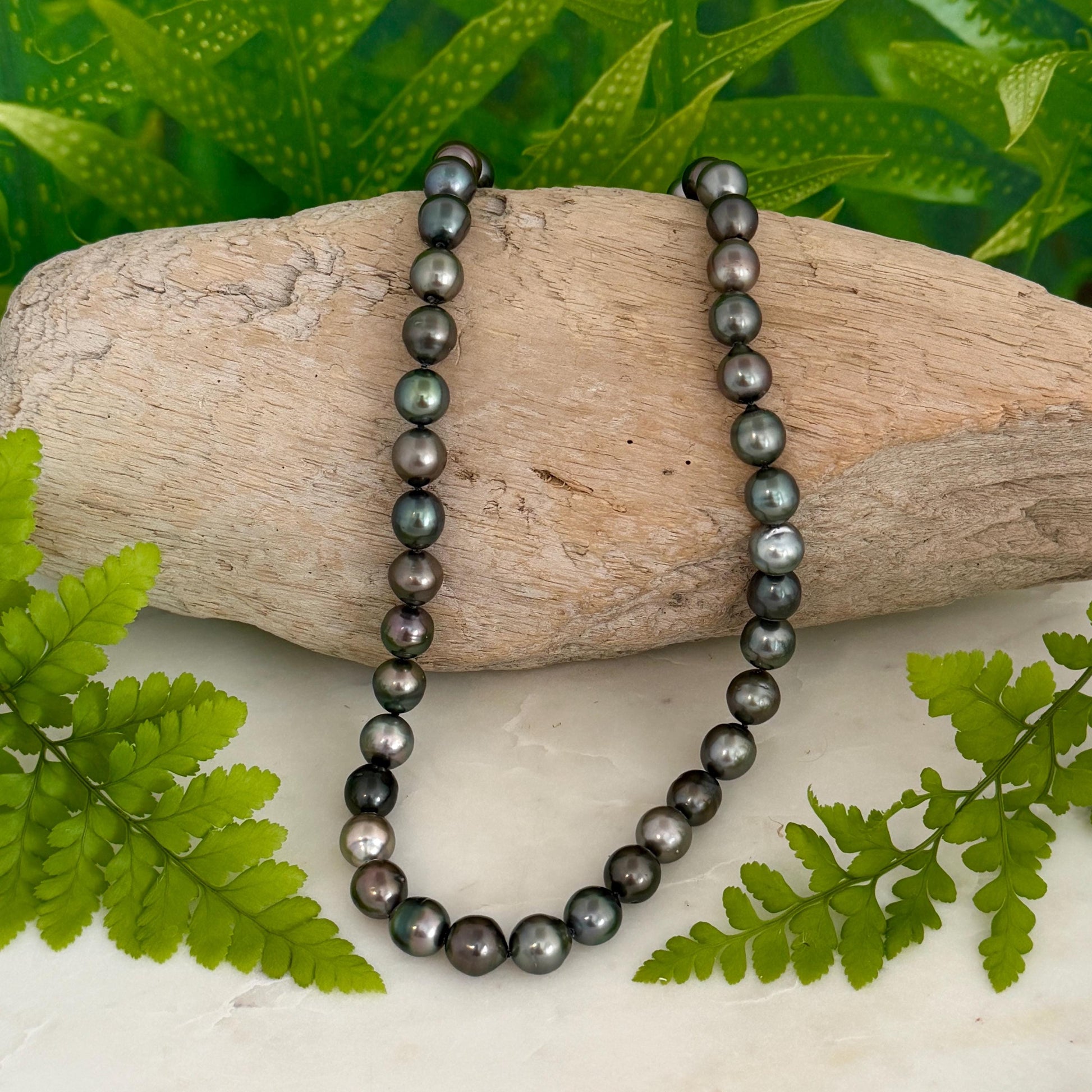 Tahitian Pearl Necklace • Dark Multicolor Strand • Handmade in Hawaii Jewelry • Luxurious Choker