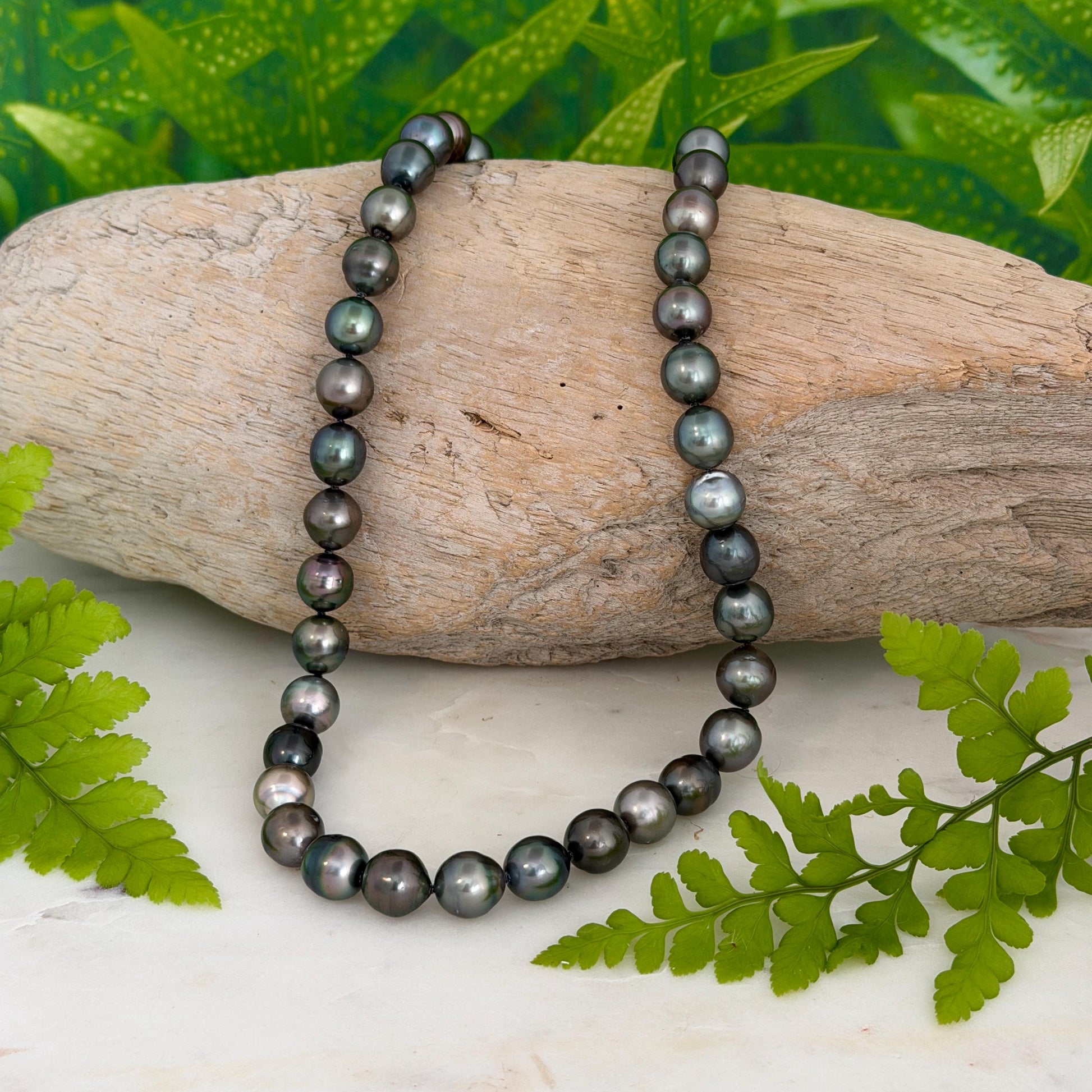 Tahitian Pearl Necklace • Dark Multicolor Strand • Handmade in Hawaii Jewelry • Luxurious Choker