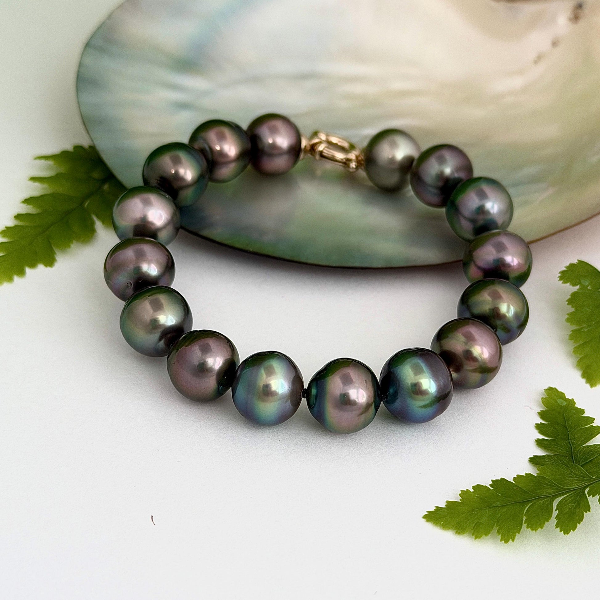 Tahitian Pearl Bracelet • gold vermeil clasp • PEACOCK colors • multicolor strand