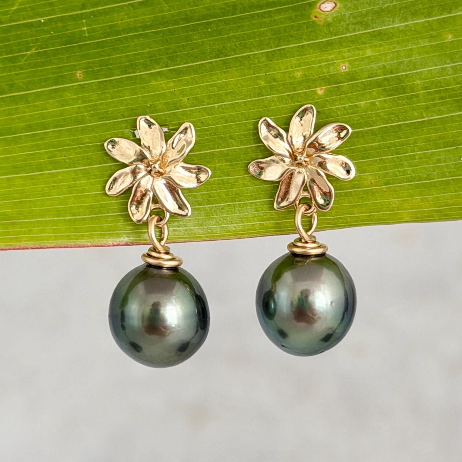 Tahitian pearl stud earrings — Gardenia Tiare flower • Gold jewelry