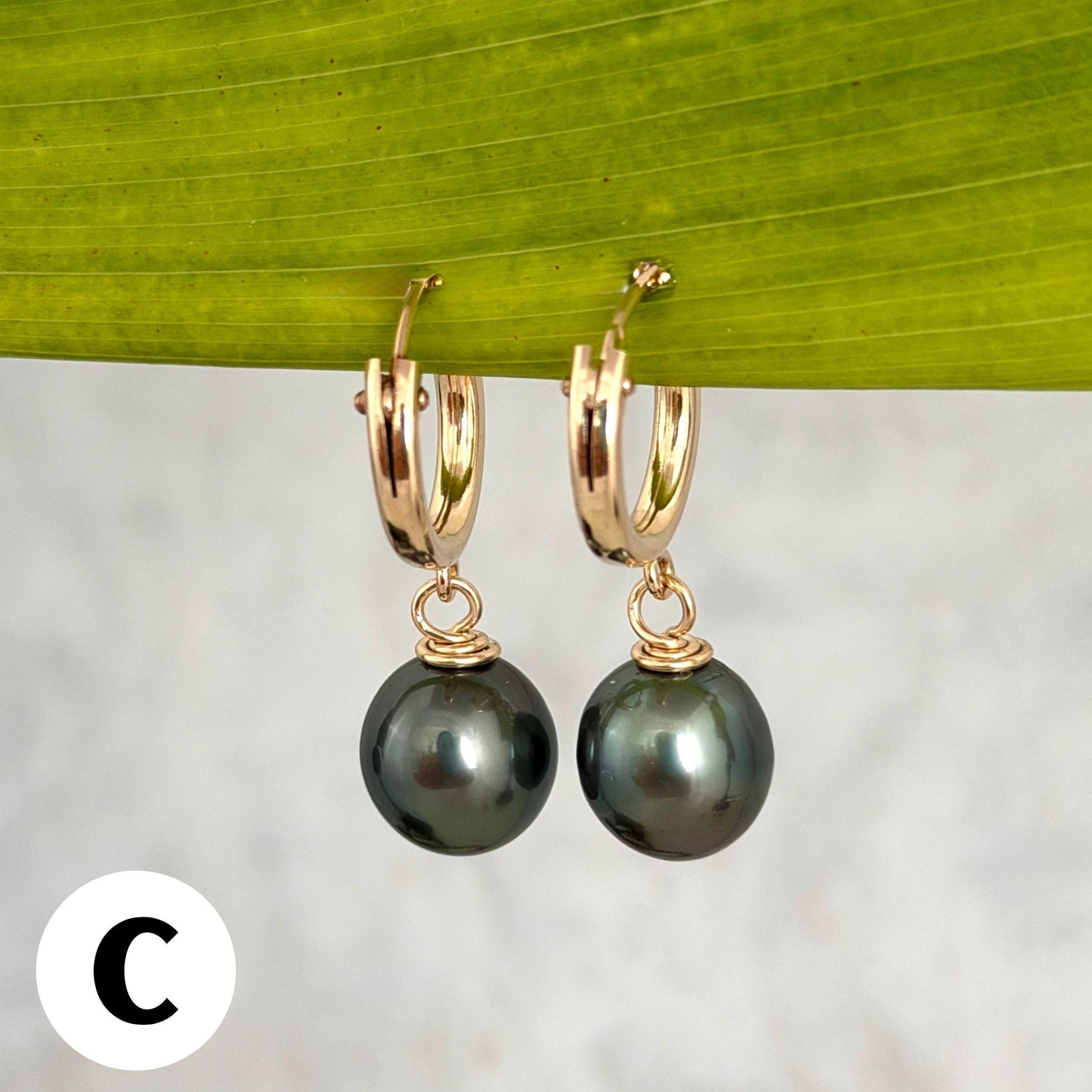 Tahitian pearl hoops • Huggies earrings • 14k gold filled jewelry