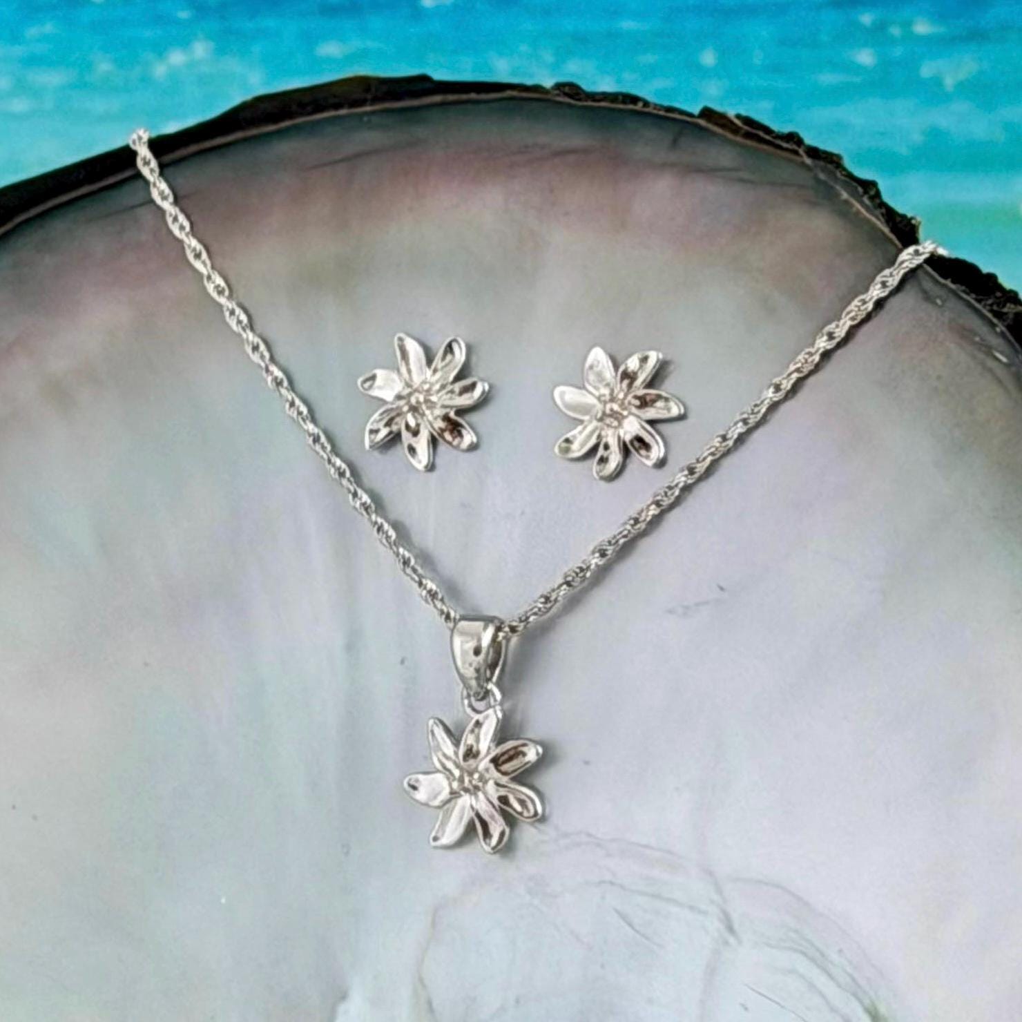 Sterling Silver Tiare Flower Stud Earrings: Tahitian Gardenia
