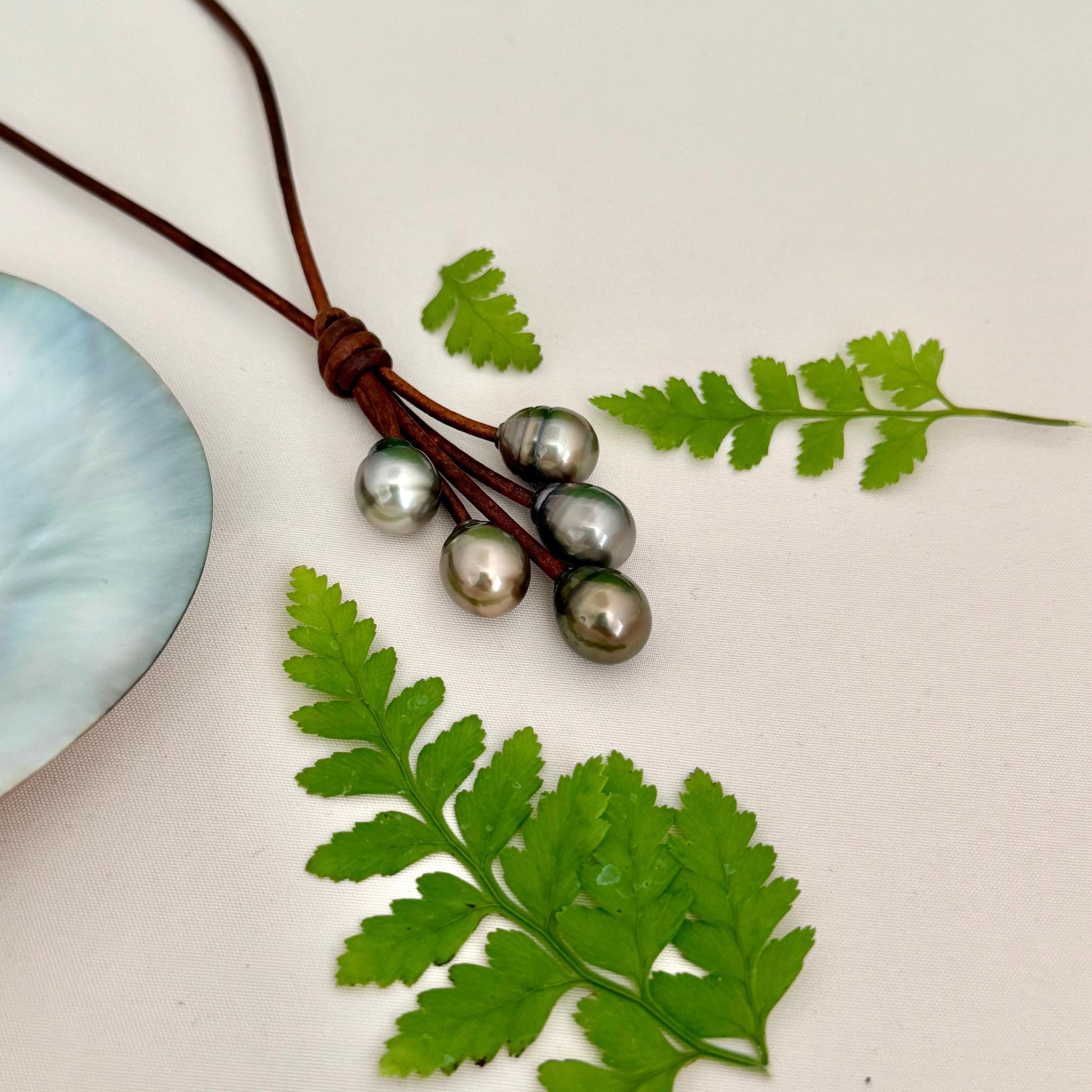 Tahitian Pearl Leather Necklace • Brown full grain • Natural CHOCOLATE color