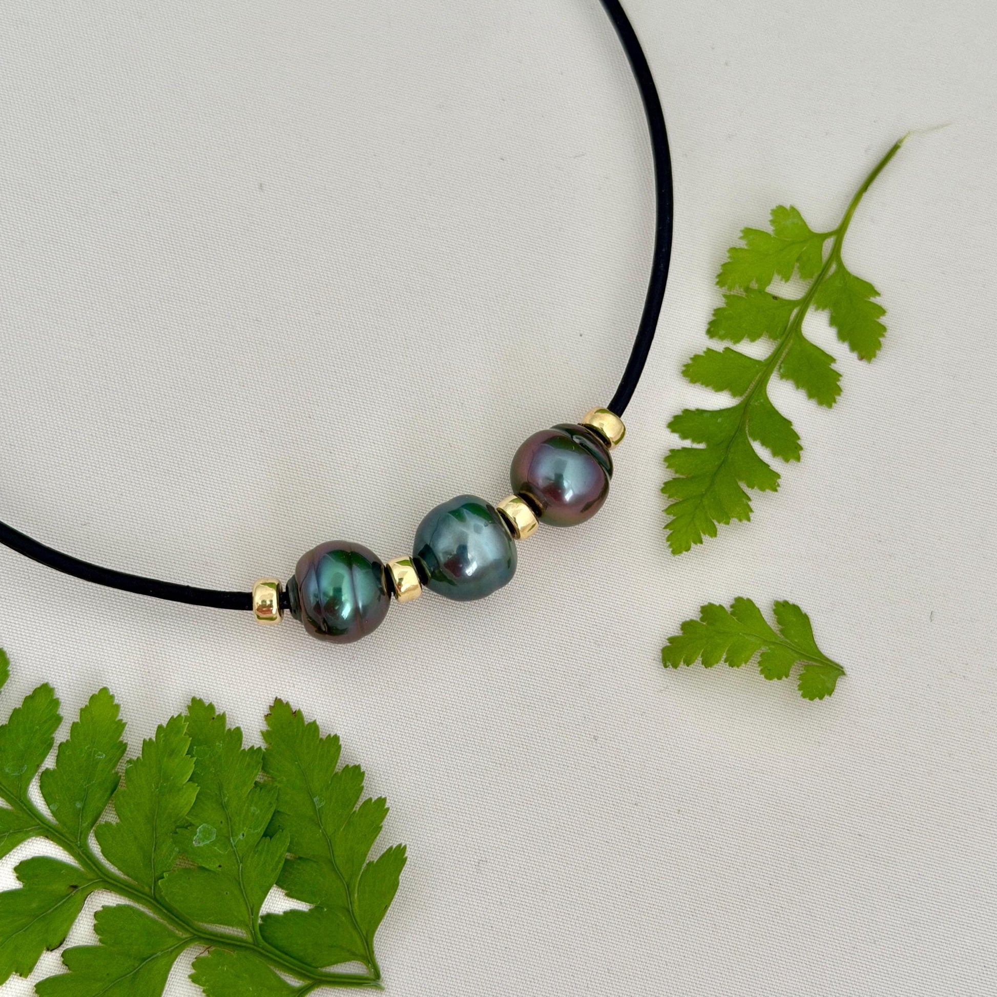 Tahitian pearl leather necklace • Gold bead • black cord jewelry • Triple