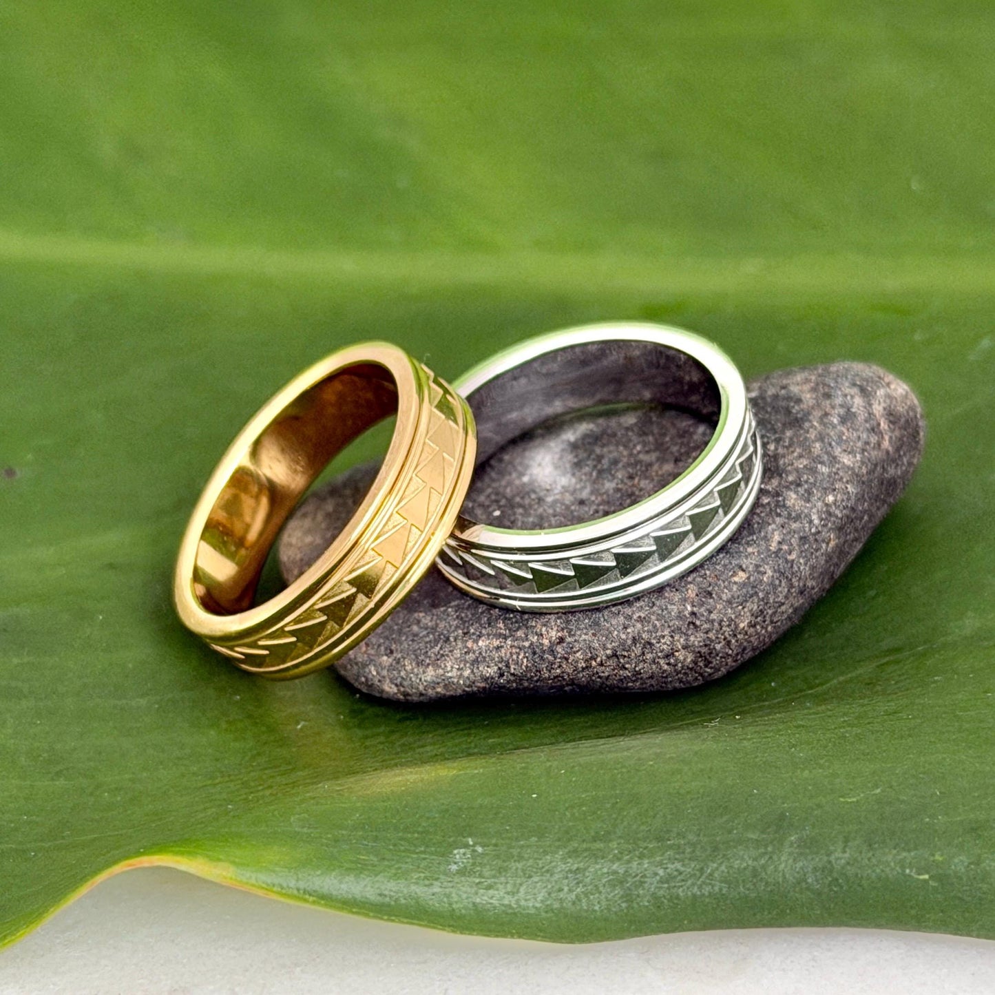 Hawaiian Ring: Unisex Triangle Design • Stainless Steel