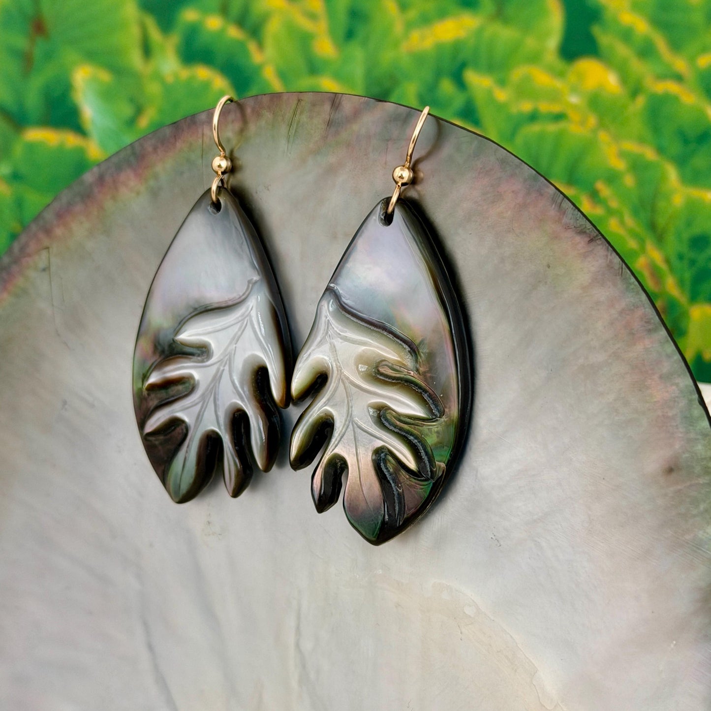 Ulu Earrings • Hawaiian Jewelry • Mother of Pearl shell • Hand carved