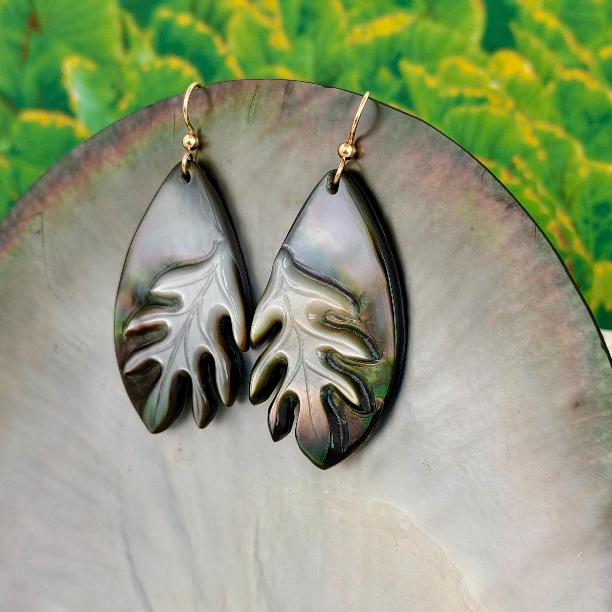 Ulu Earrings • Hawaiian Jewelry • Mother of Pearl shell • Hand carved