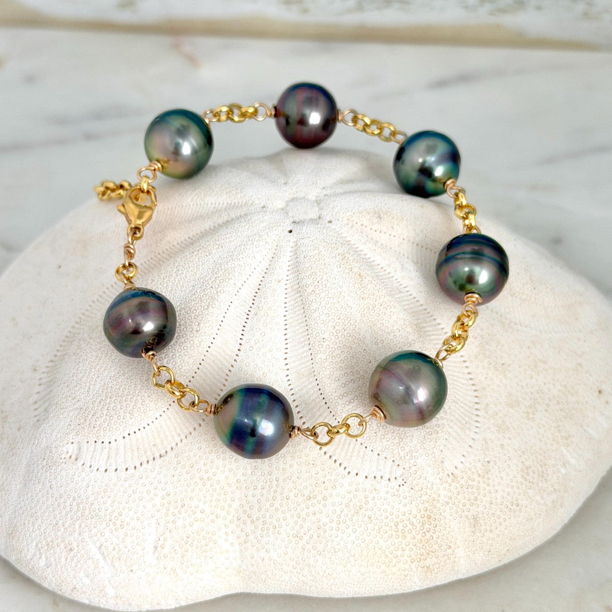 Tahitian Pearl Bracelet • Bold and Luxurious – Gold Filled • Statement Jewelry