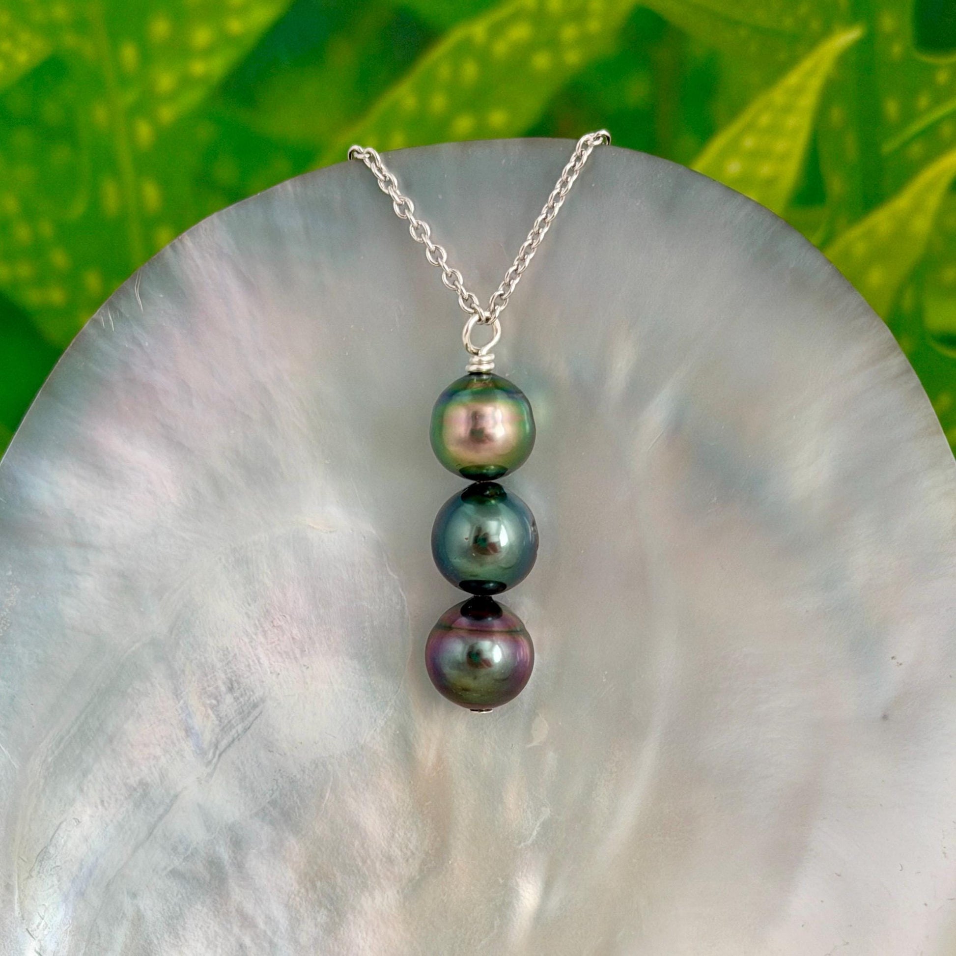 Tahitian Pearl Necklace • Triple • vertical bar • Blue, Peacock, Aubergine color • Sterling silver