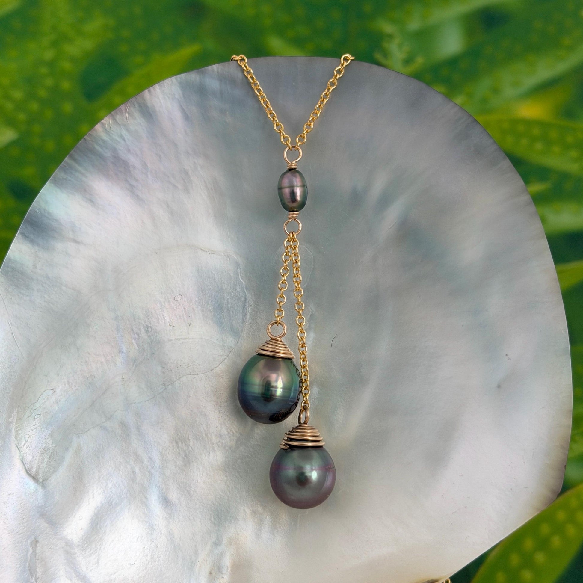 Tahitian Pearl and Keshi Necklace • Gold filled • Peacock Blue Green Pink