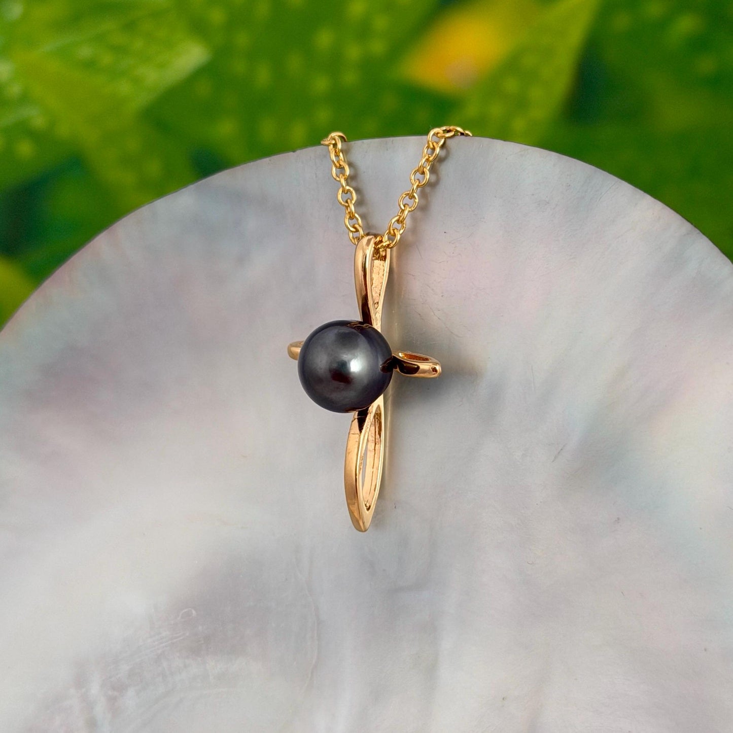 Tahitian Pearl Pendant – 14k Gold plated Cross