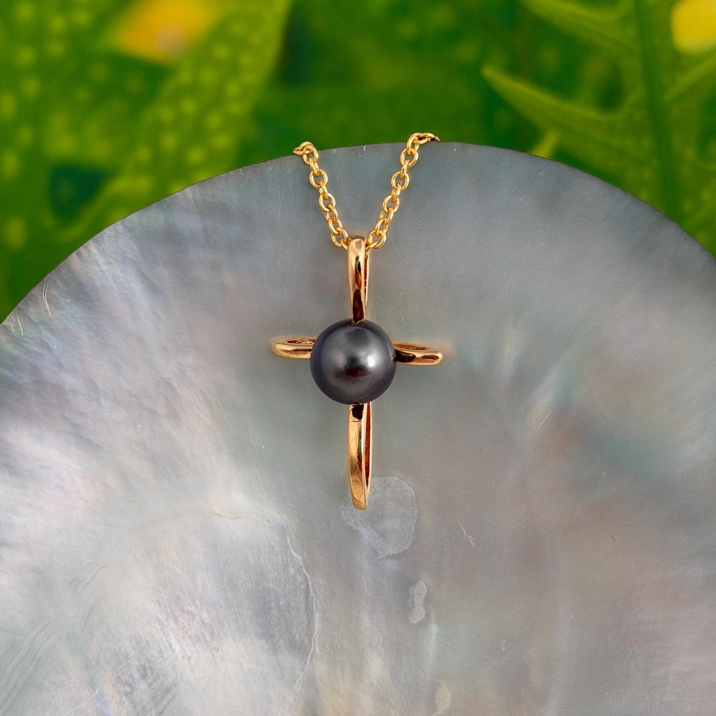 Tahitian Pearl Pendant – 14k Gold plated Cross