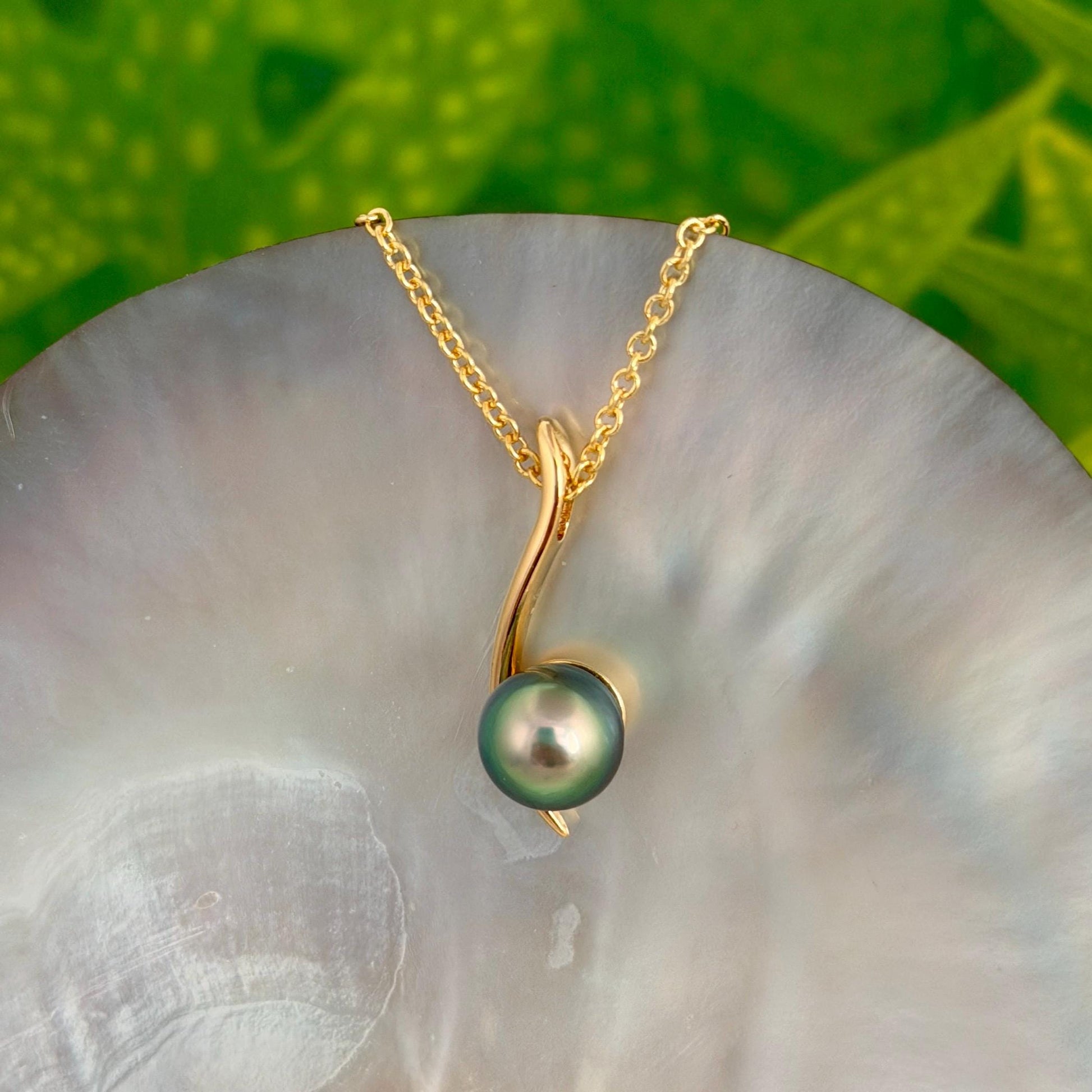 Tahitian Pearl Pendant • Green and Aubergine color • RARE Jewelry