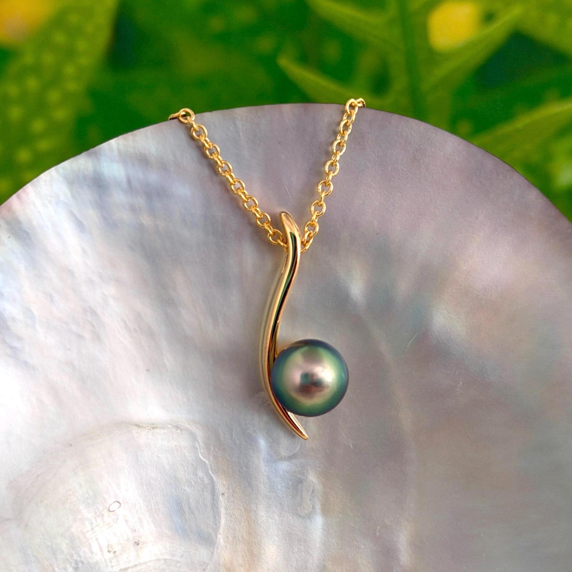 Tahitian Pearl Pendant • Green and Aubergine color • RARE Jewelry