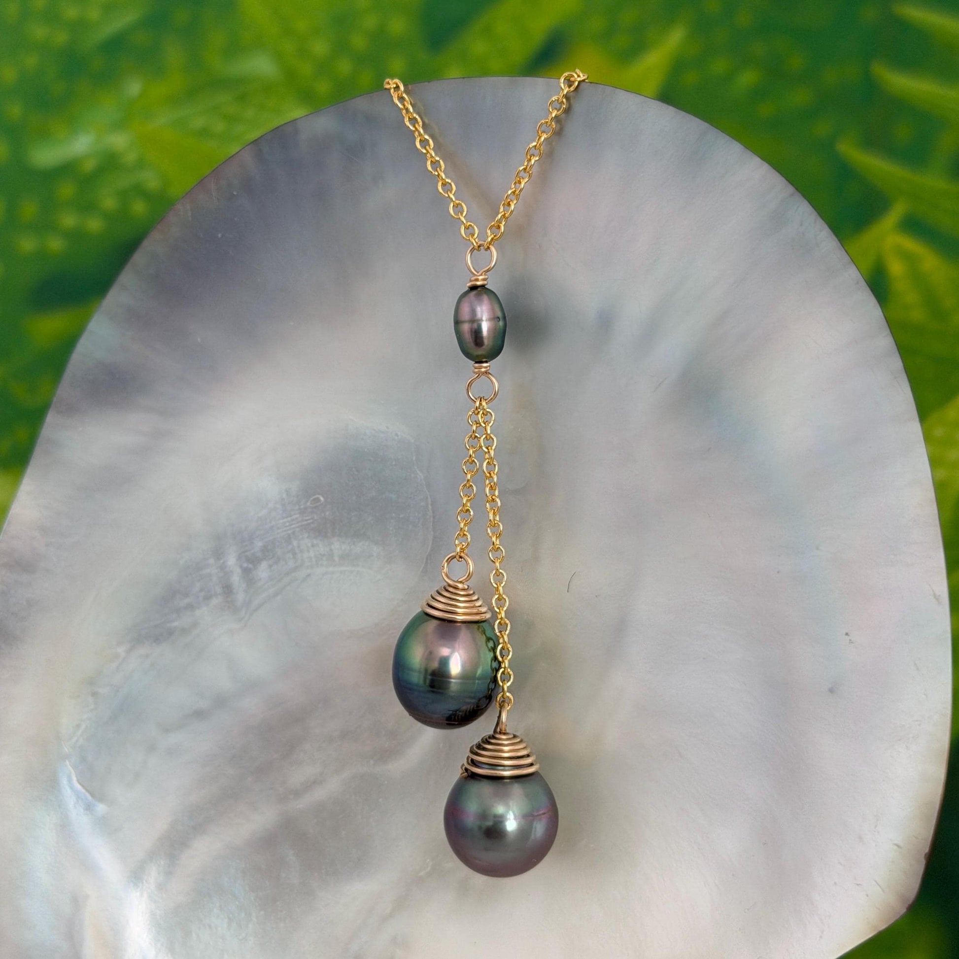 Tahitian Pearl and Keshi Necklace • Gold filled • Peacock Blue Green Pink