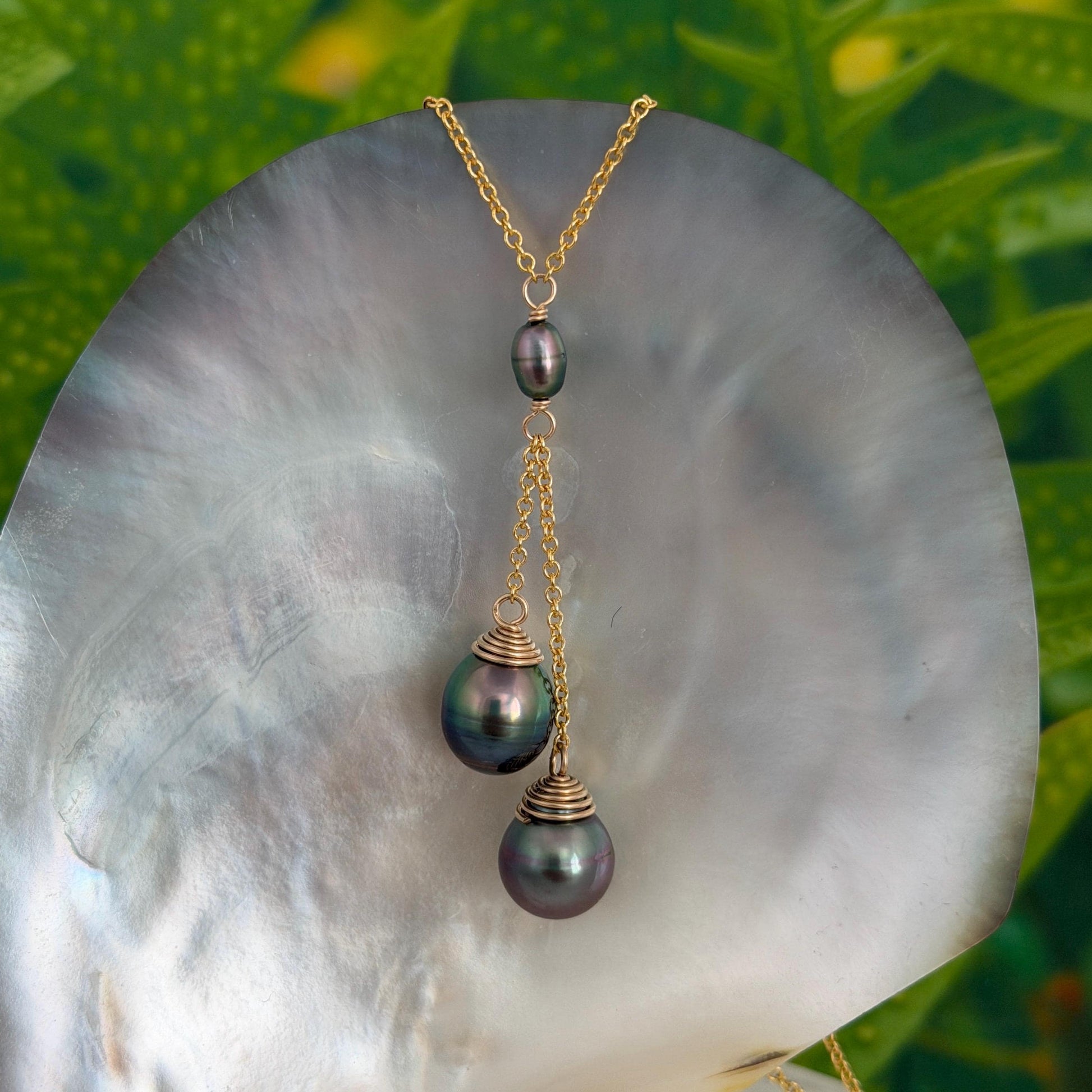 Tahitian Pearl and Keshi Necklace • Gold filled • Peacock Blue Green Pink