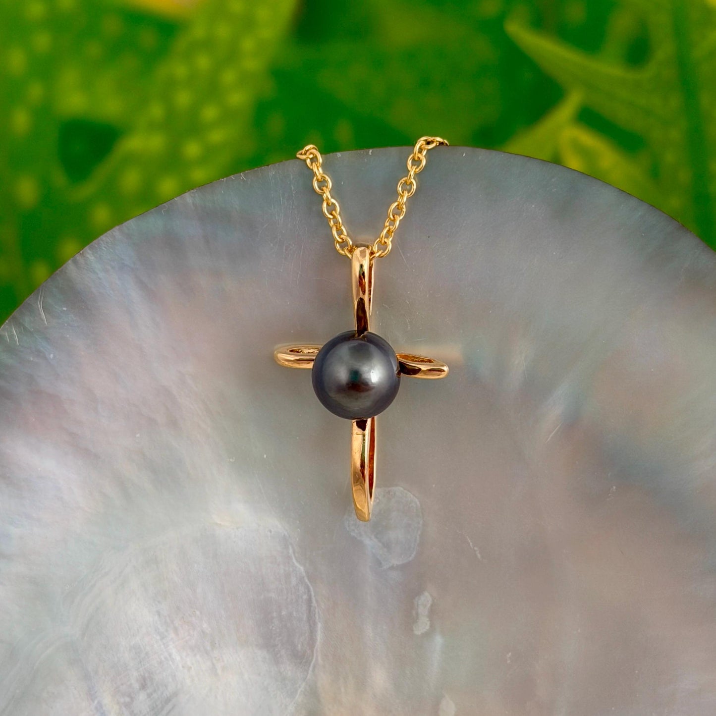 Tahitian Pearl Pendant – 14k Gold plated Cross