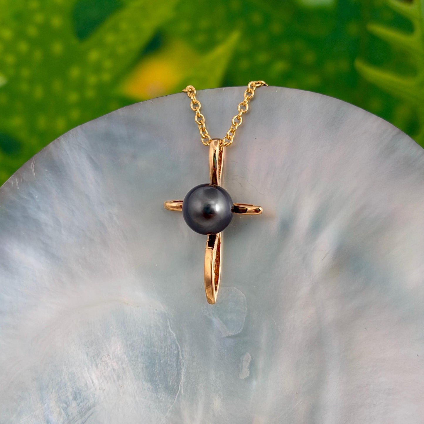 Tahitian Pearl Pendant – 14k Gold plated Cross