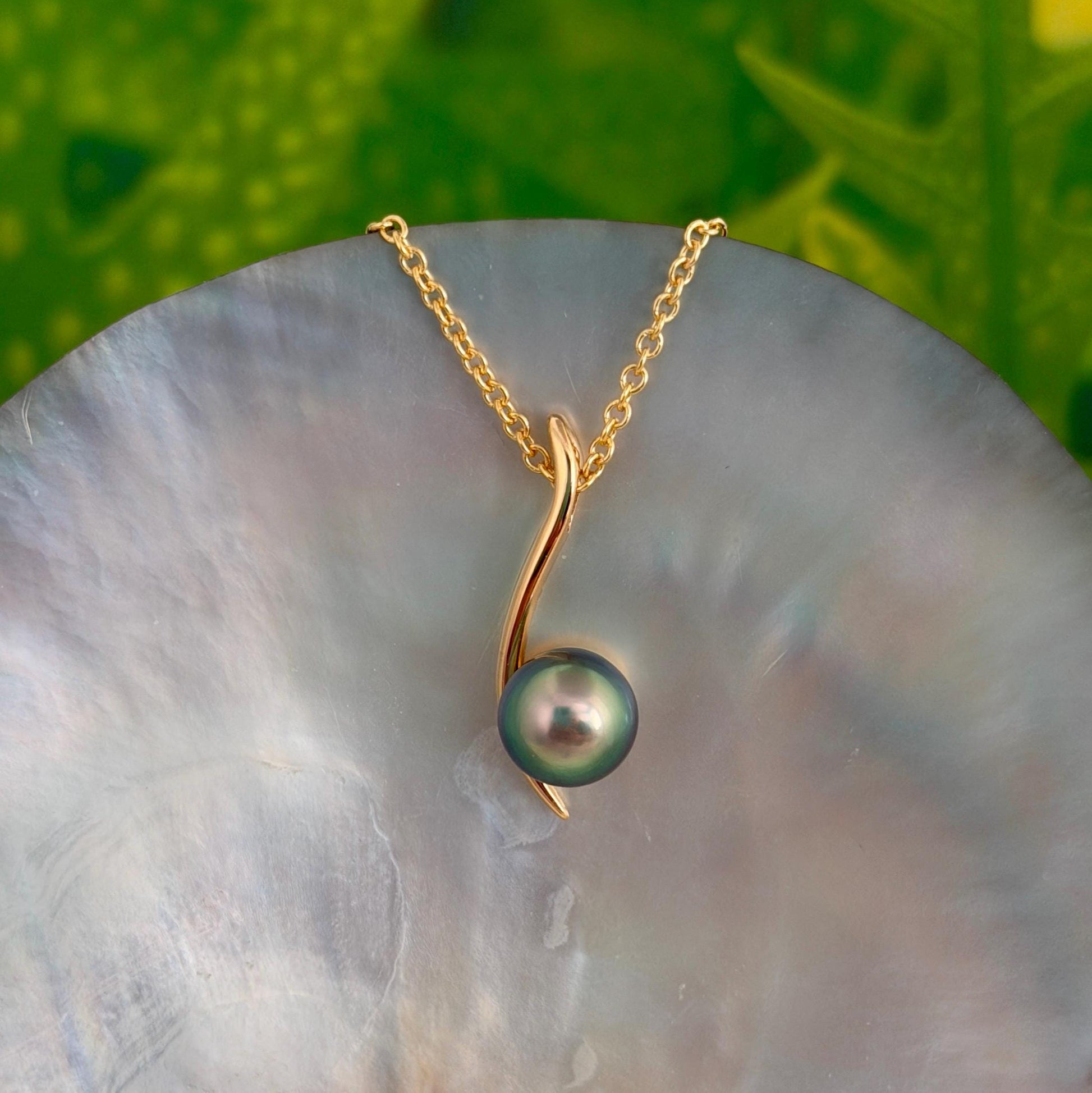 Tahitian Pearl Pendant • Green and Aubergine color • RARE Jewelry