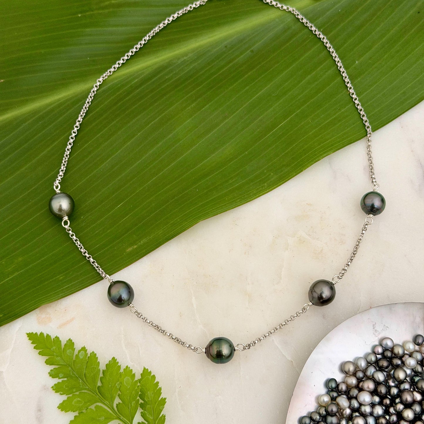 Tahitian Pearl necklace • Five gems • Sterling silver chain