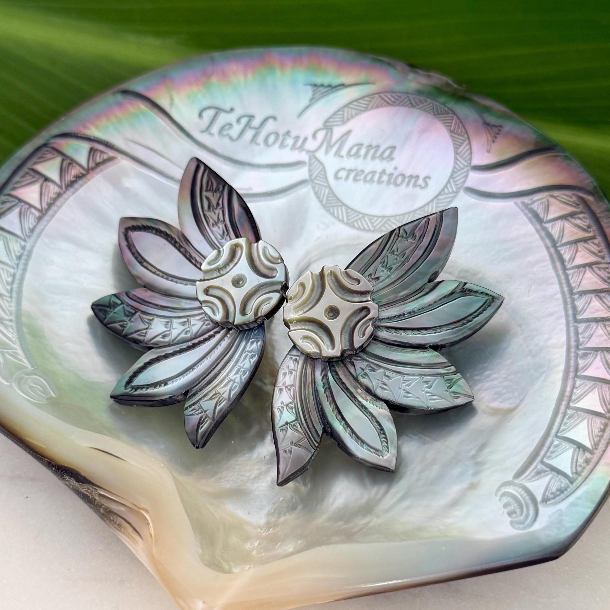 Mother of Pearl Shell earrings • Engraved Tattoo design • Tropical