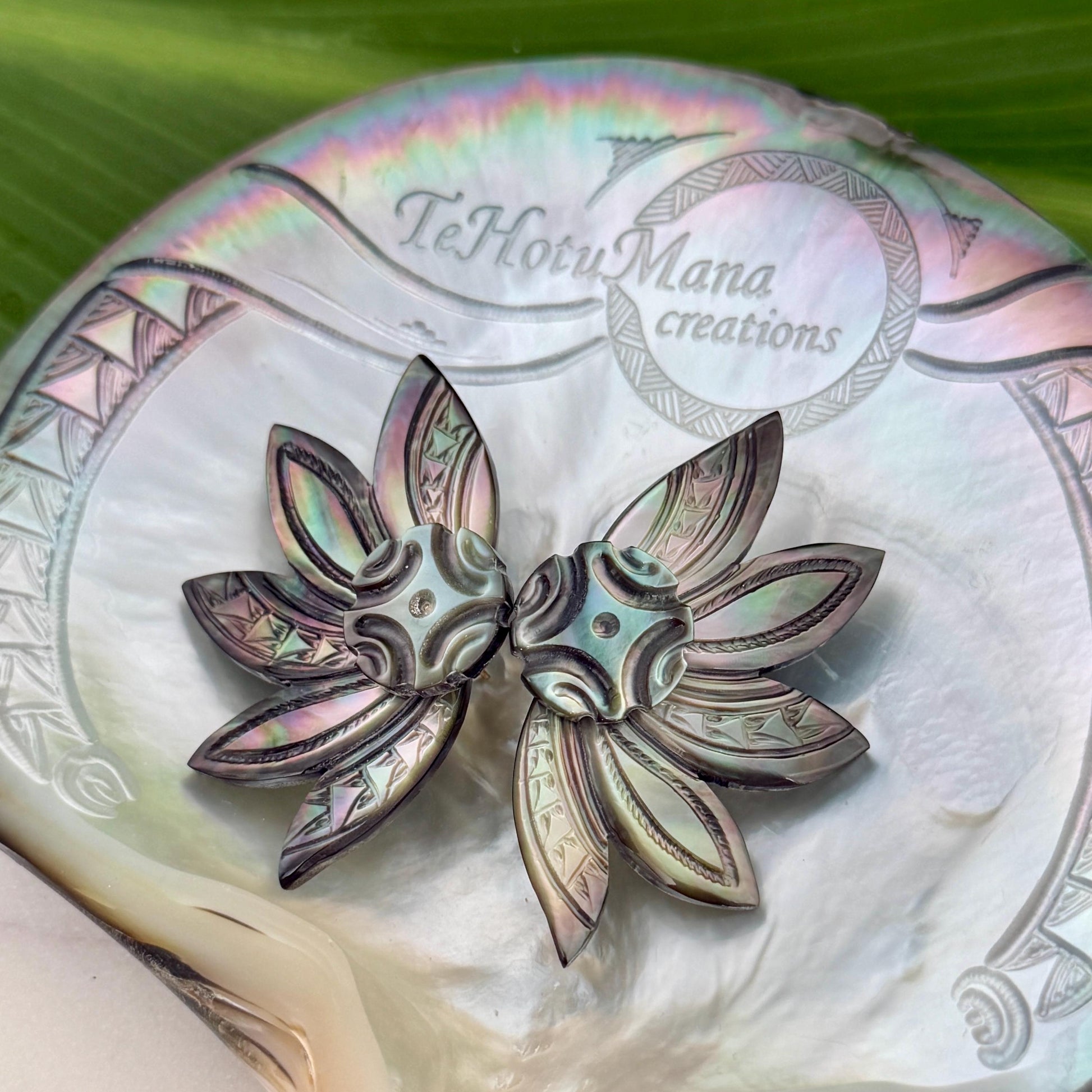 Mother of Pearl Shell earrings • Engraved Tattoo design • Tropical
