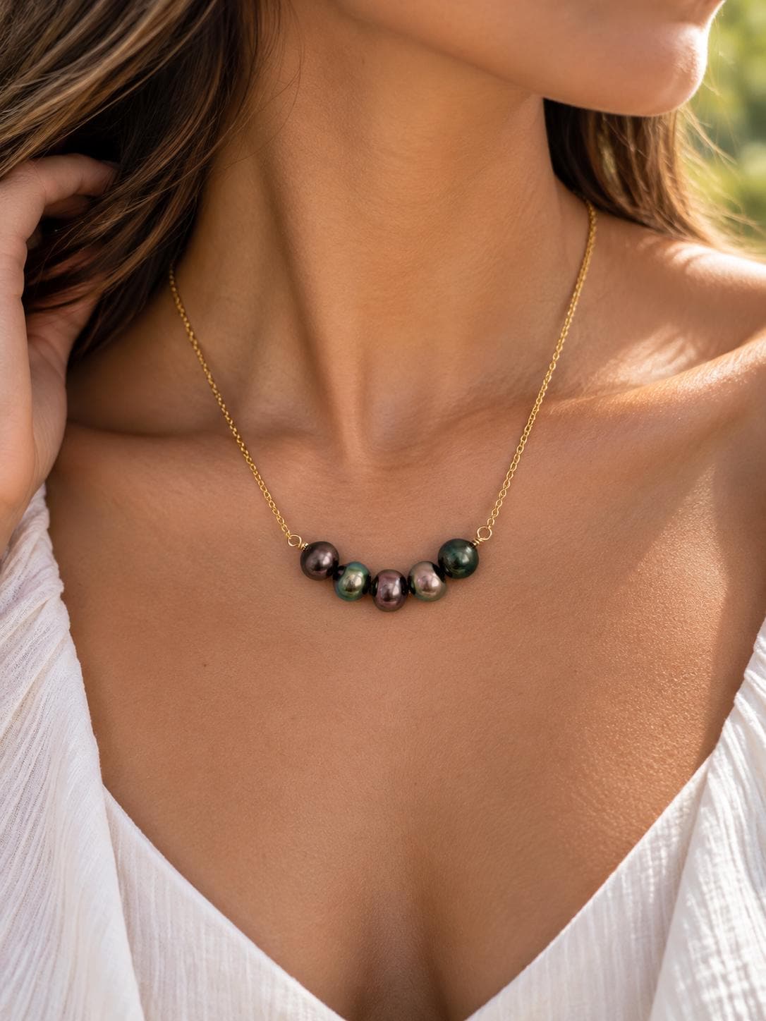 Tahitian Pearls bar necklace • Gold filled jewelry • five pearls • Vibrant colors