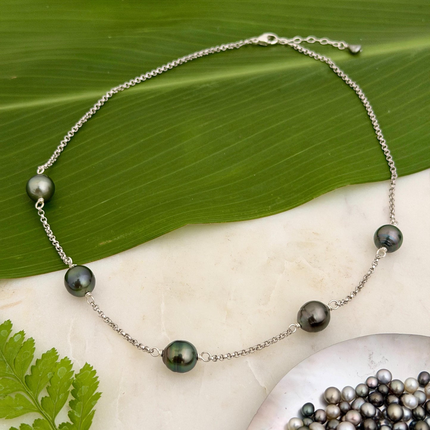 Tahitian Pearl necklace • Five gems • Sterling silver chain