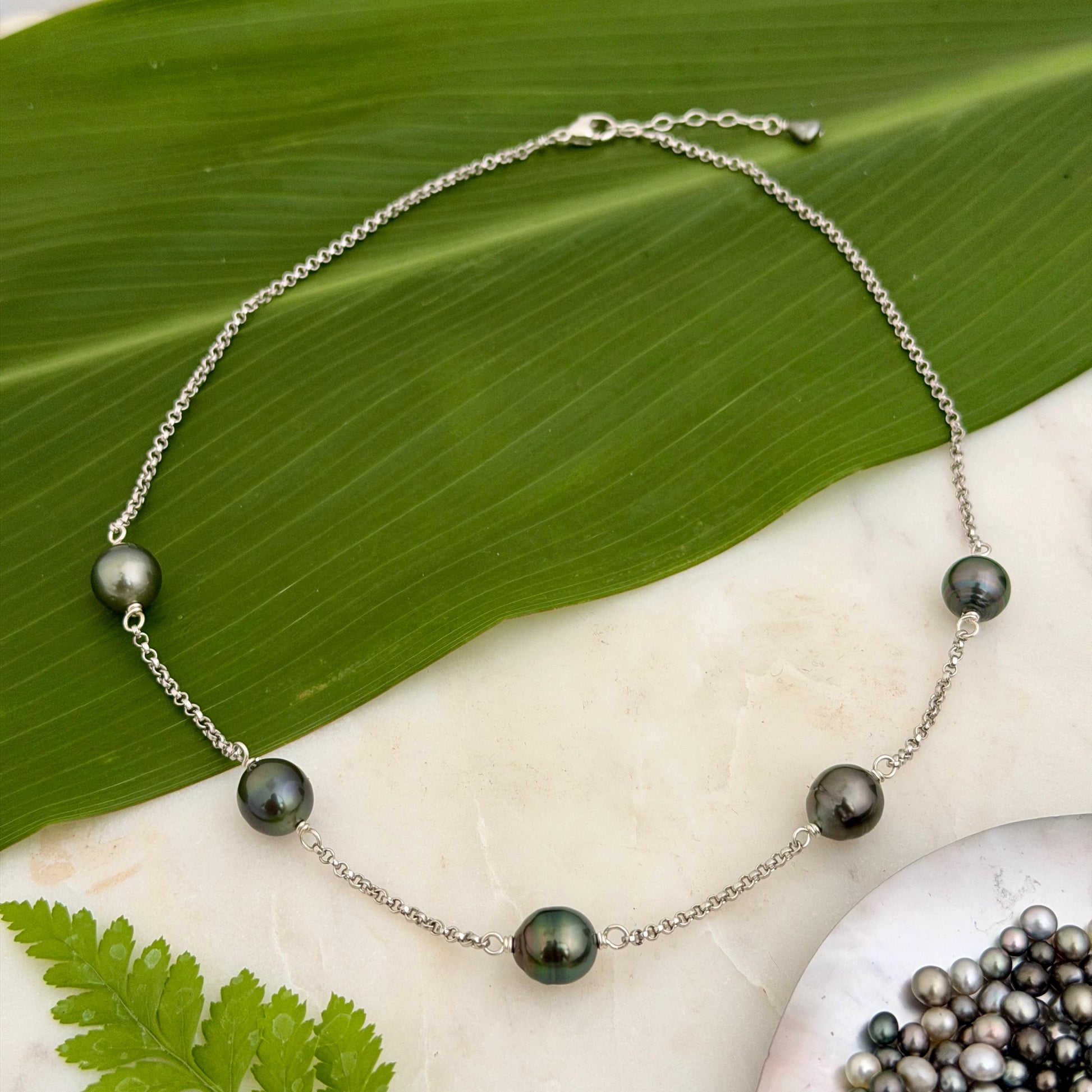 Tahitian Pearl necklace • Five gems • Sterling silver chain