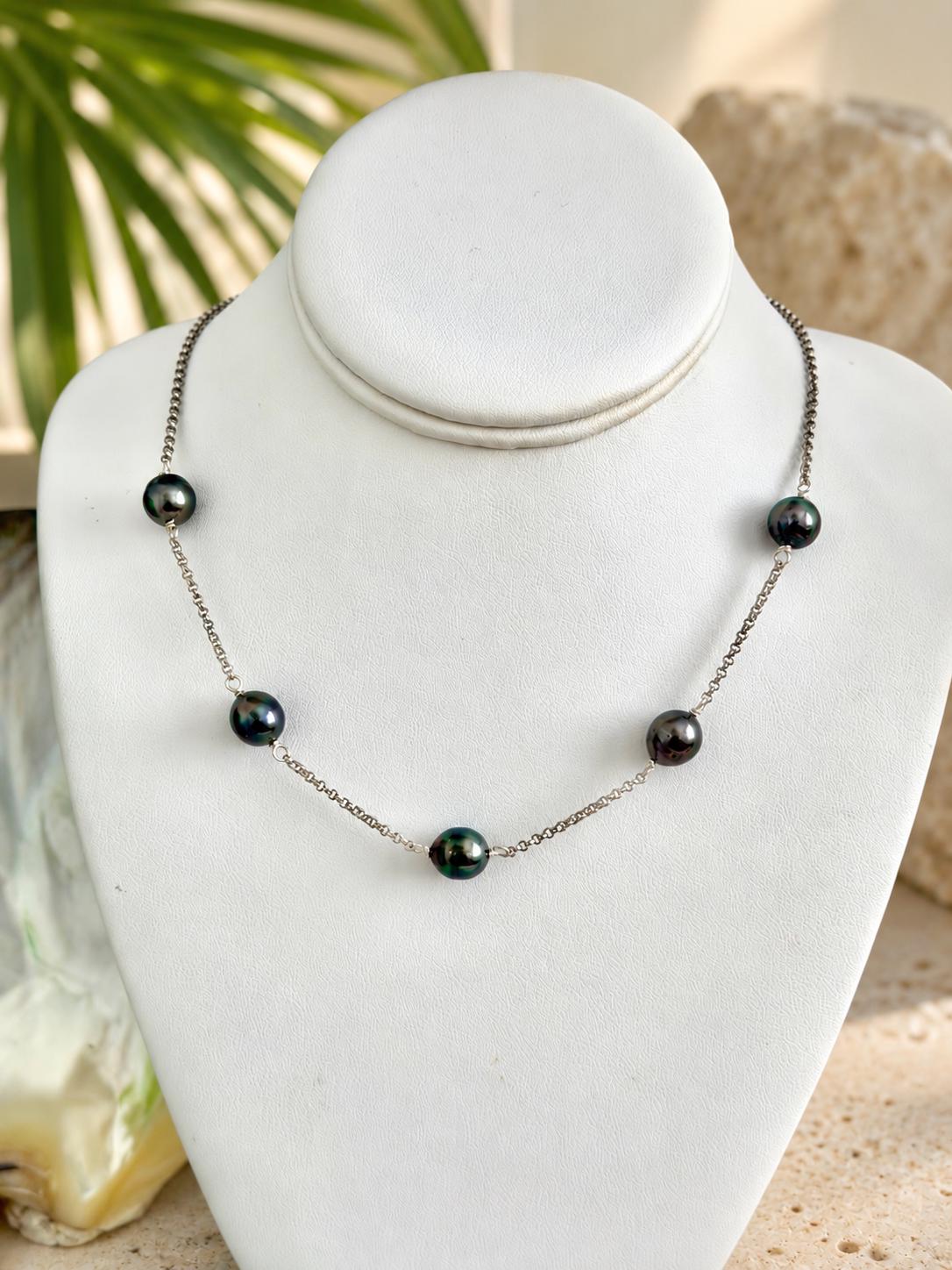 Tahitian Pearl necklace • Five gems • Sterling silver chain